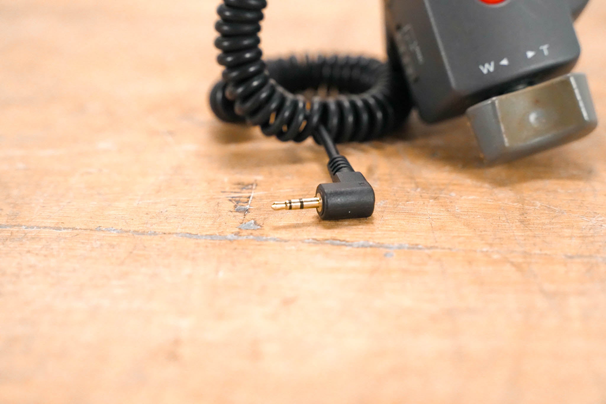 Libec ZC-3DV Zoom Control for Sony Panasonic and Canon DV Cameras