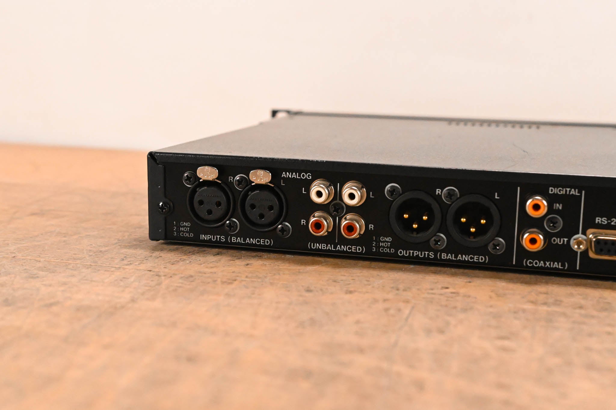 TASCAM SS-CDR1 Rackmount Compact Flash/CD Recorder