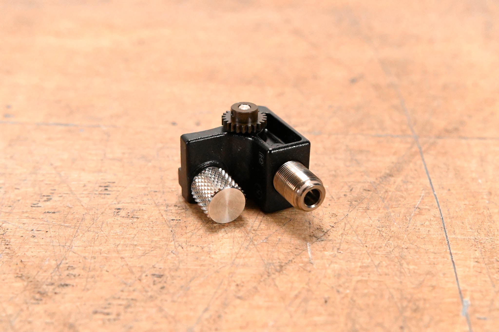Fujinon FMM-6B Manual Focus Module for Fujinon ENG/EFP Lenses