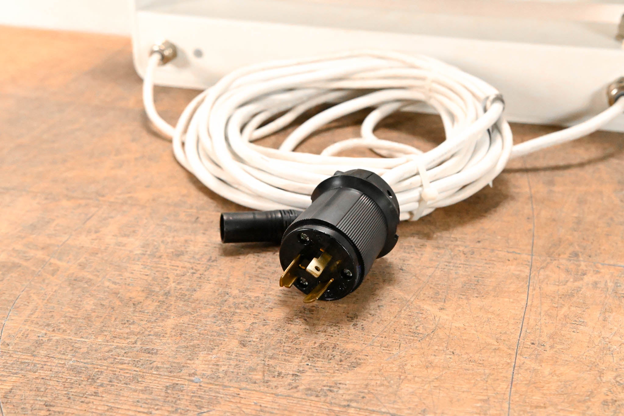 SGM i·5 RGBW POI Outdoor LED Wash Light