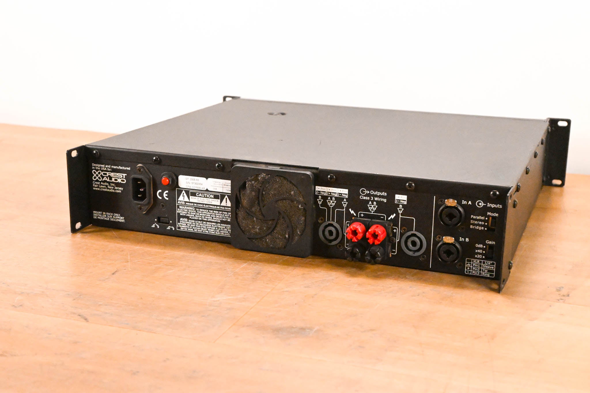 Crest Audio CD-1500 2-Channel Power Amplifier