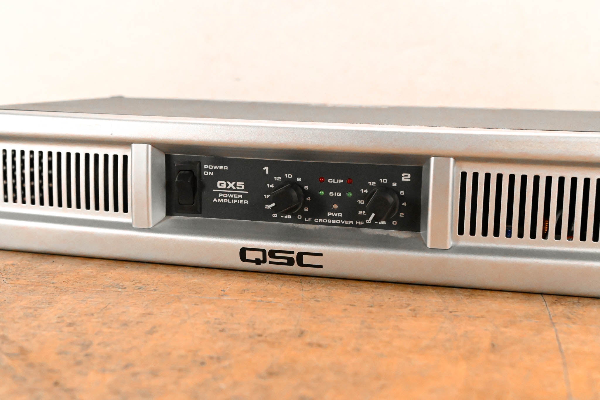 QSC GX5 2-Channel Power Amplifier