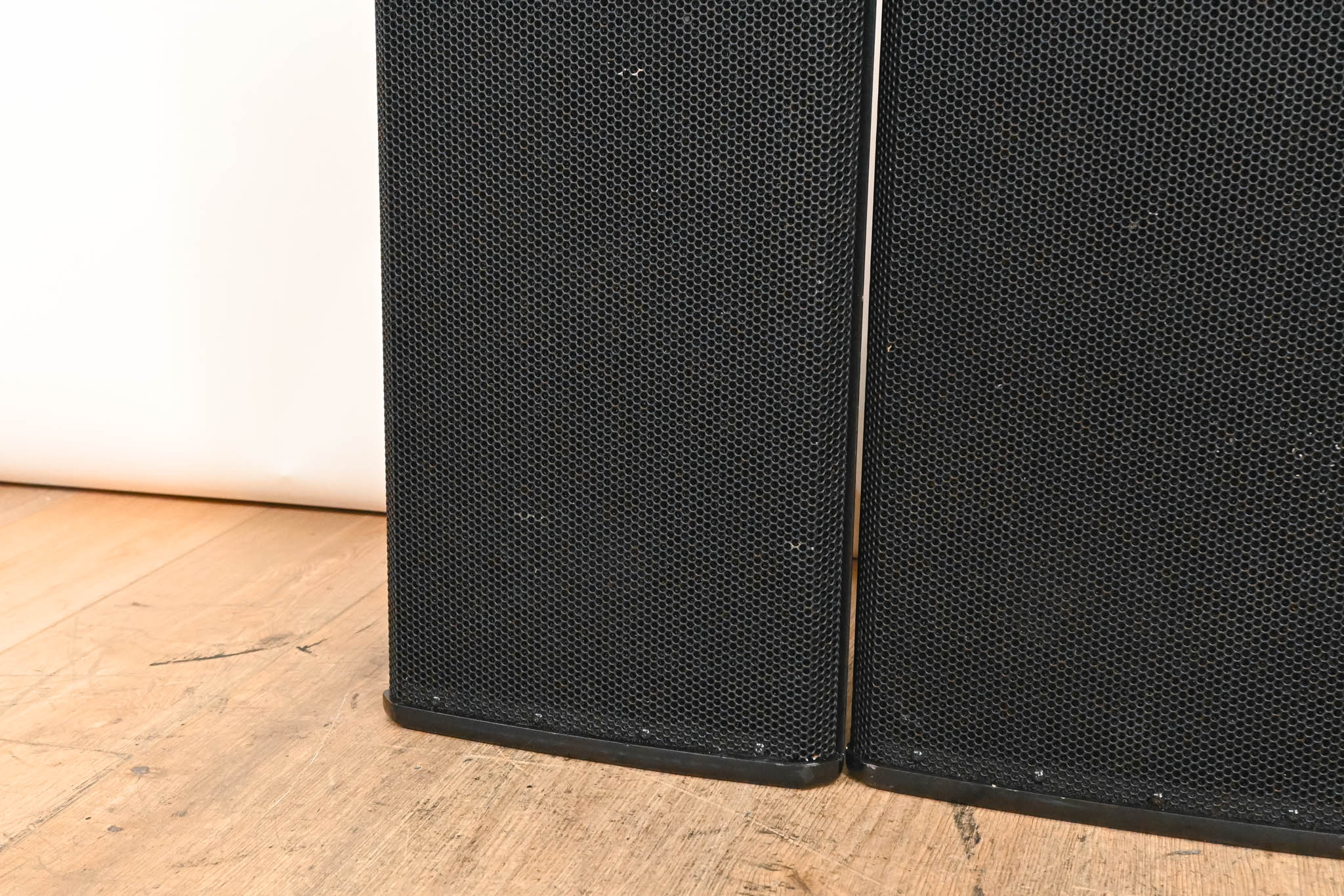 Yamaha IF2208 Dual 8" 2-Way Full-Range Loudspeaker (PAIR)