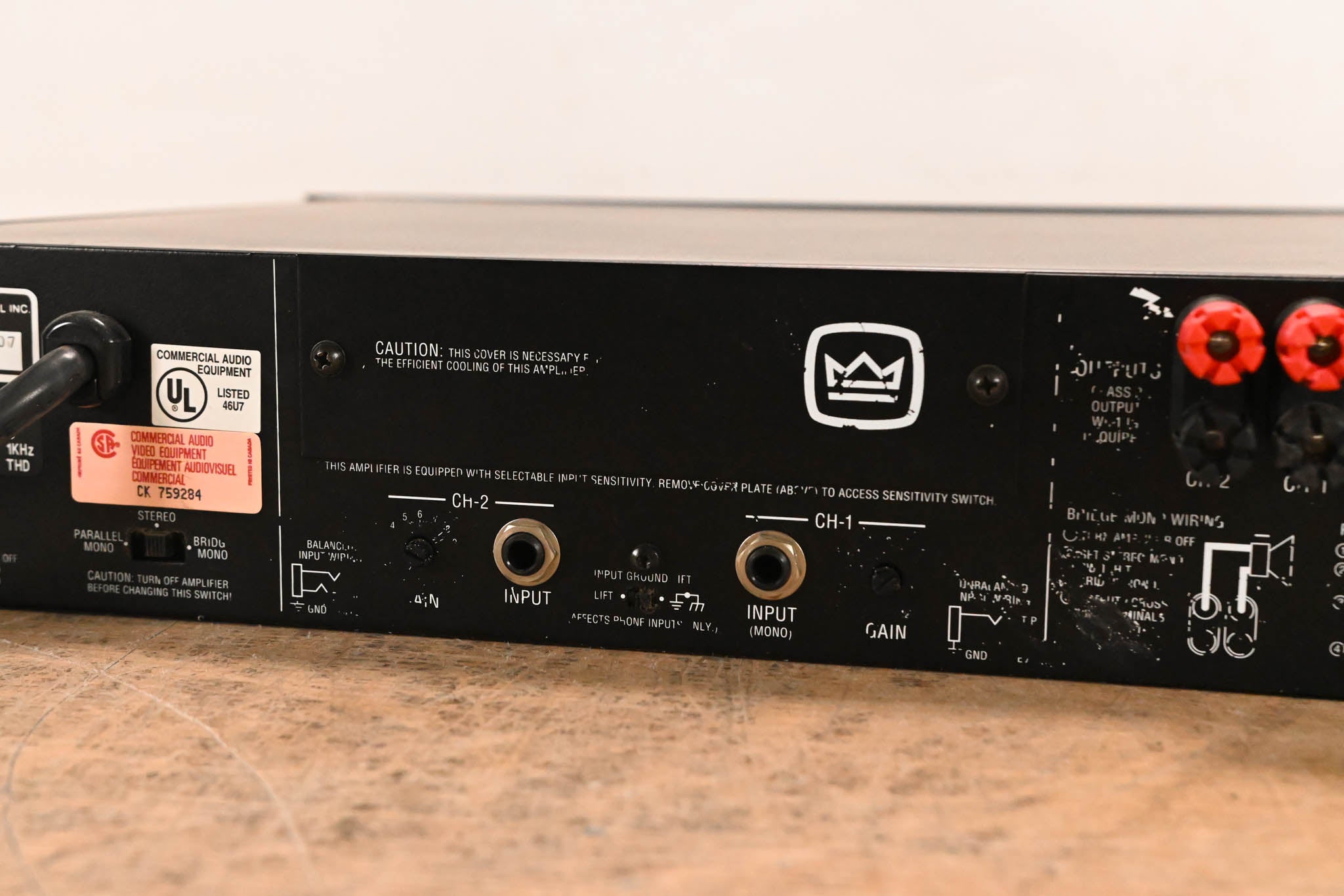 Crown 800 CSL 2-Channel Power Amplifier