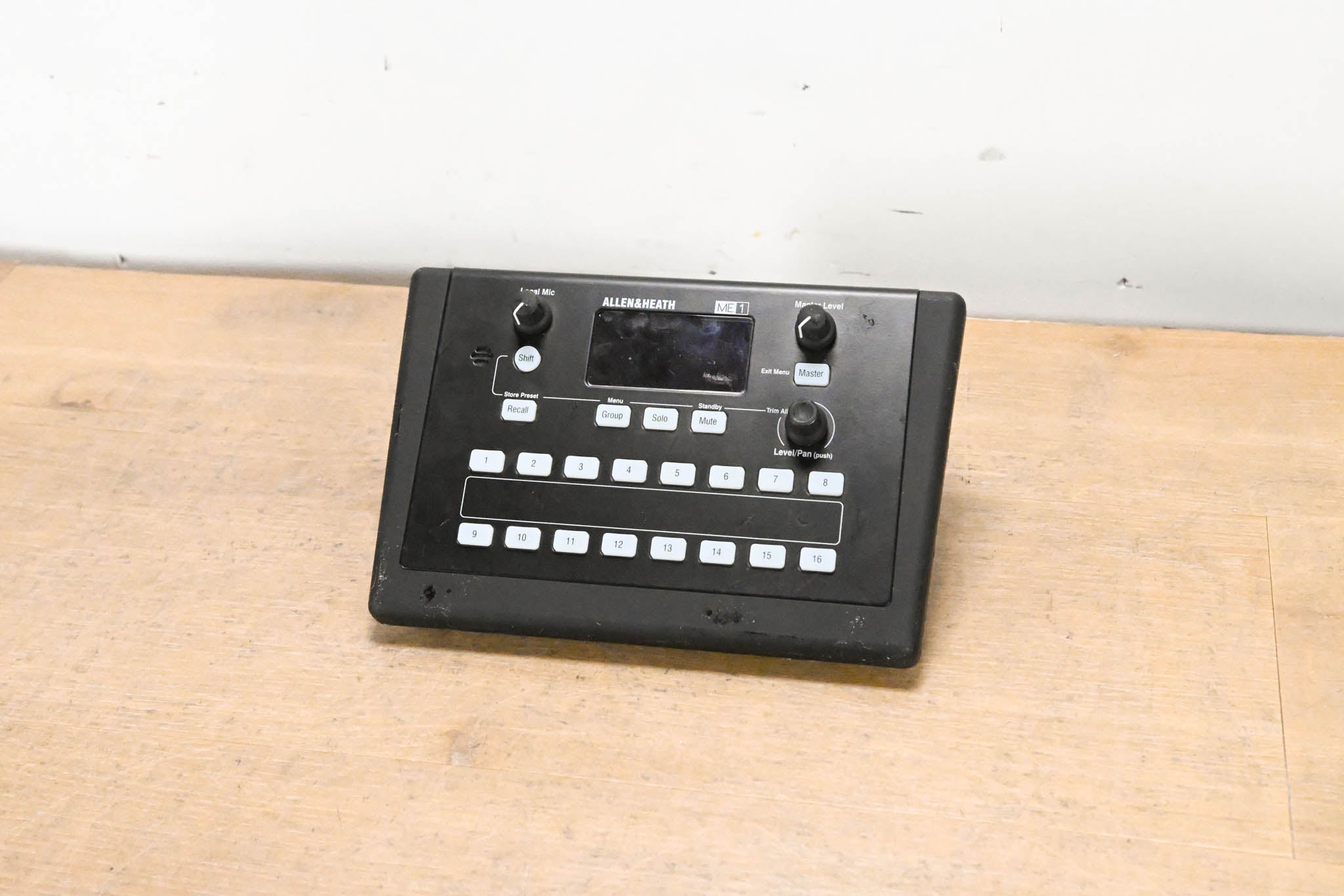 Allen & Heath ME-1 Personal Monitor Mixer