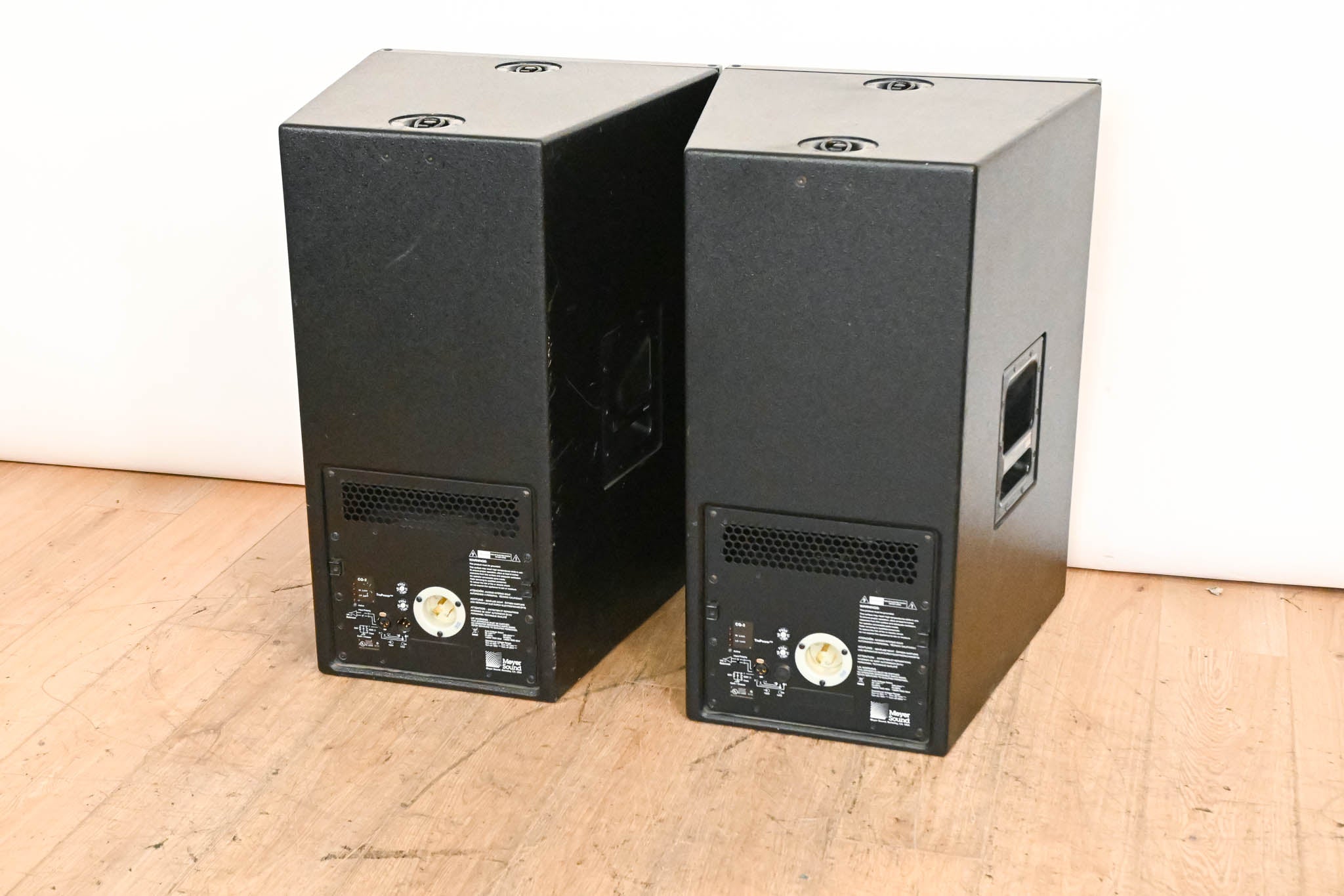 Meyer Sound CQ-2 Active Narrow Coverage Main Loudspeaker (PAIR)