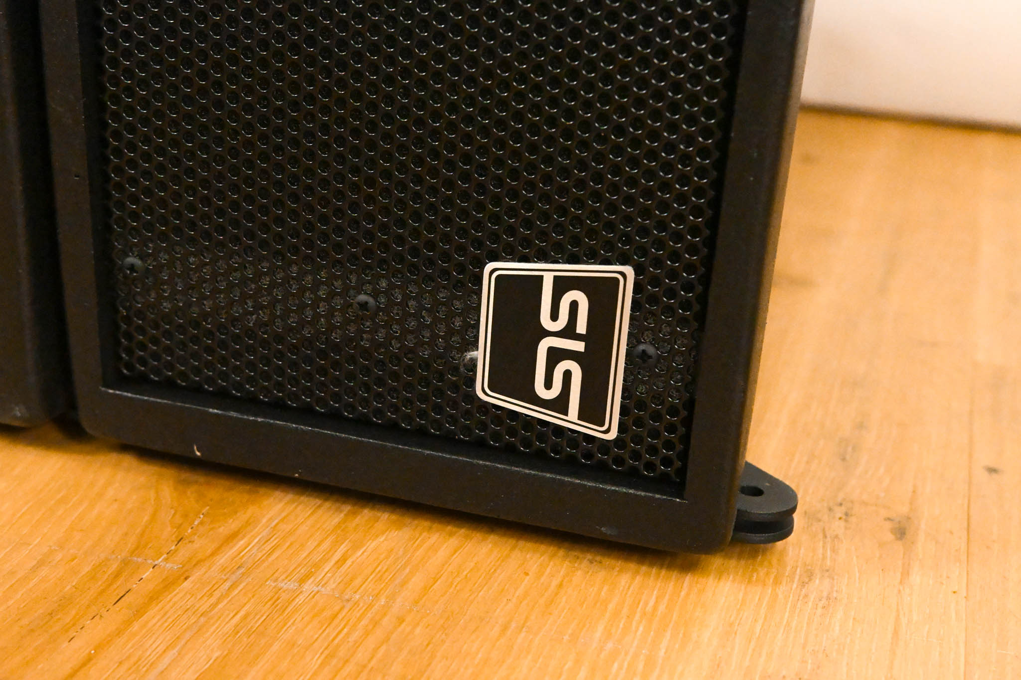 SLS CPA7600 Compact 3-Way Line Array Speaker (PAIR)