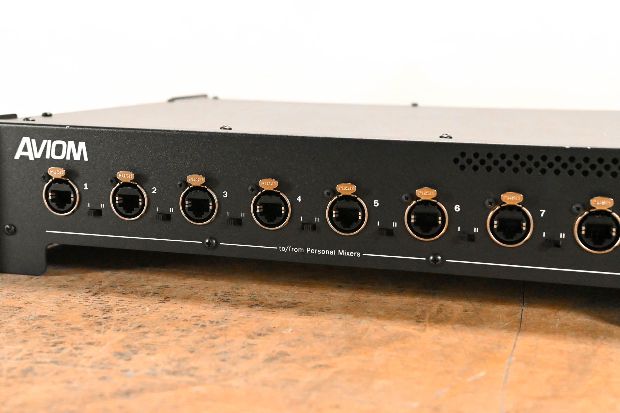 Aviom D800-Dante A-Net Distributor with Dante Connectivity