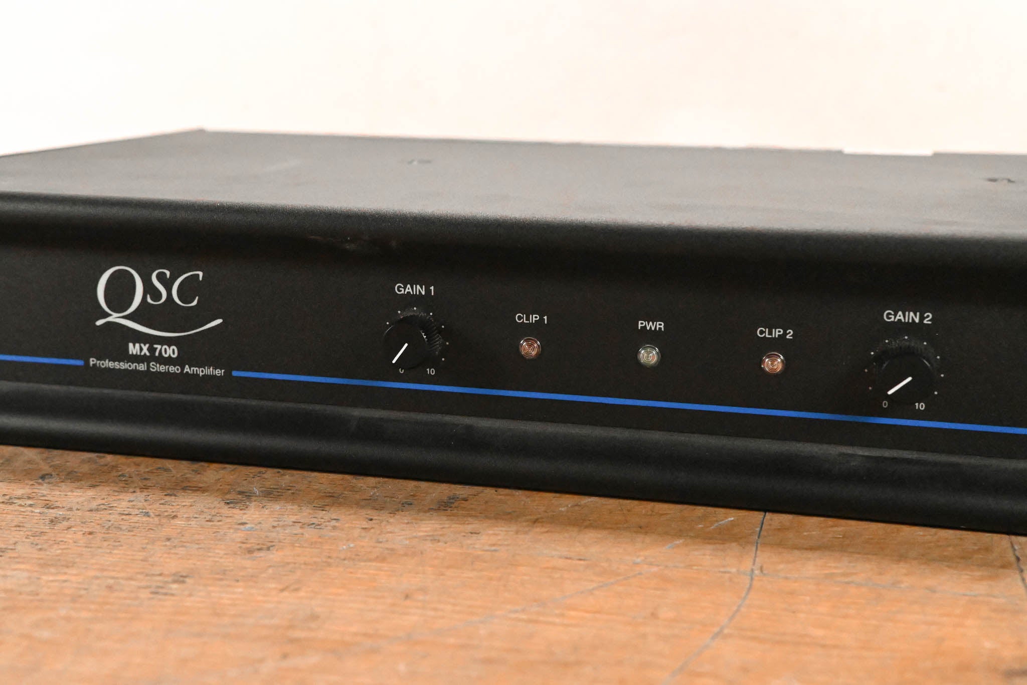 QSC MX 700 2-Channel Power Amplifier