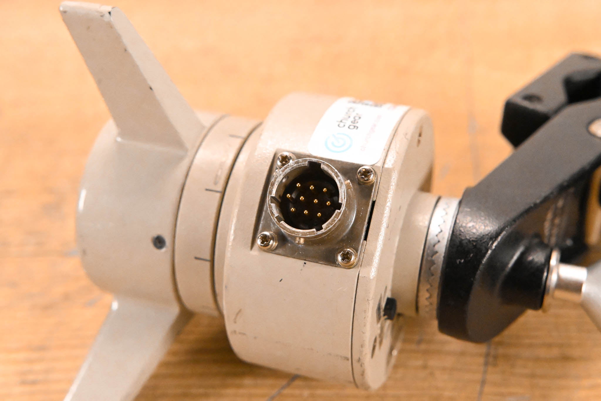 Fujinon EPD-12B with MCA-6A Clamp