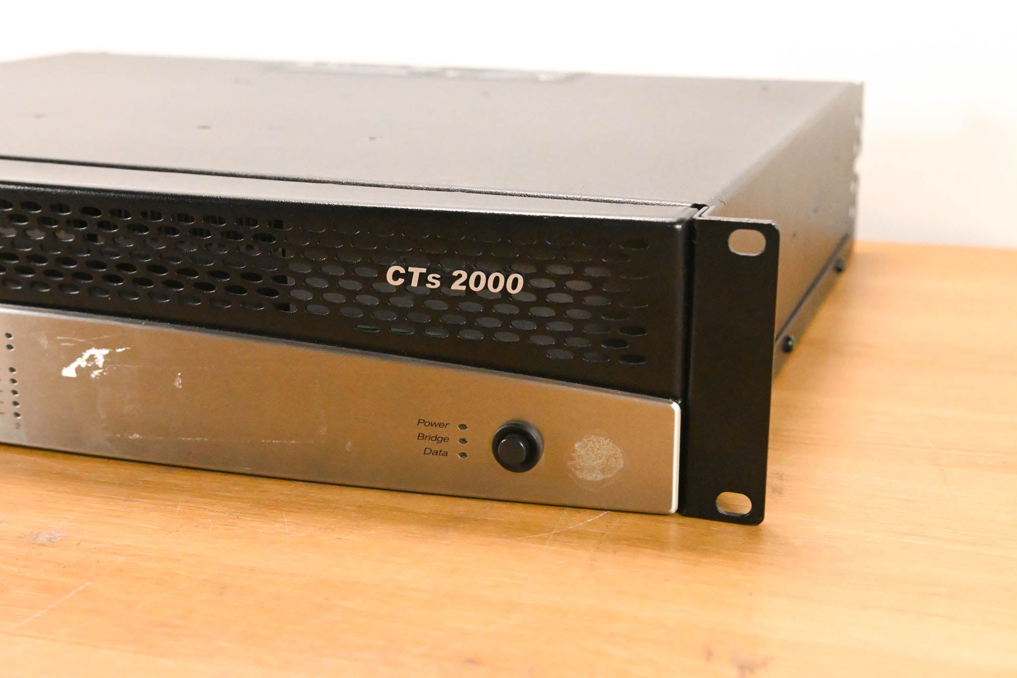 Crown CTs 2000 2-Channel 1000W Power Amplifier