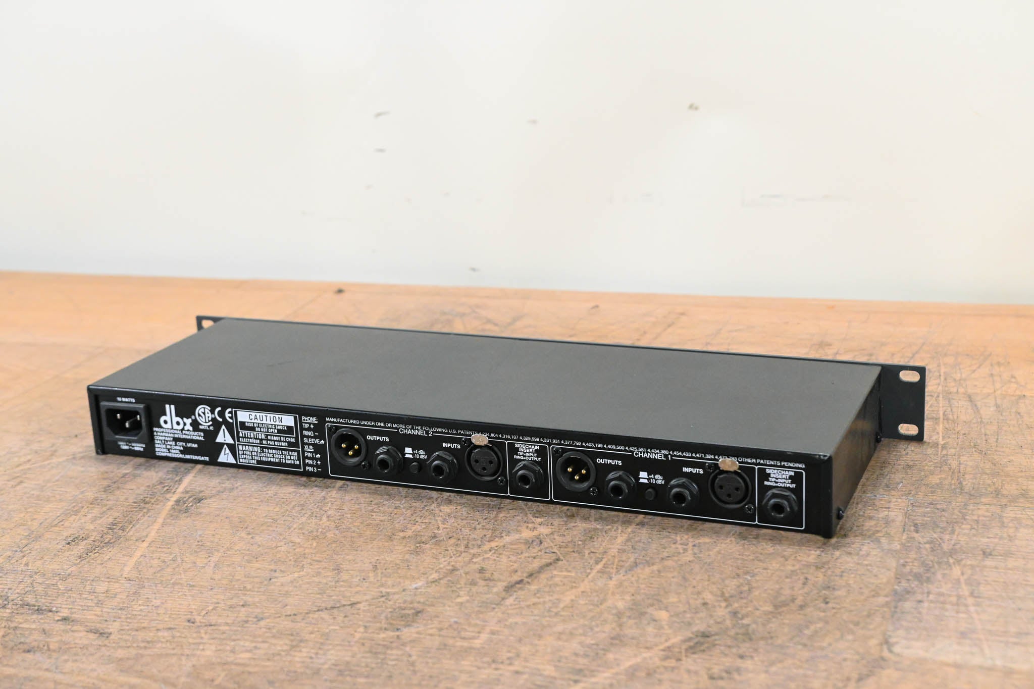 dbx 166XL 2-Channel Compressor/Limiter/Gate