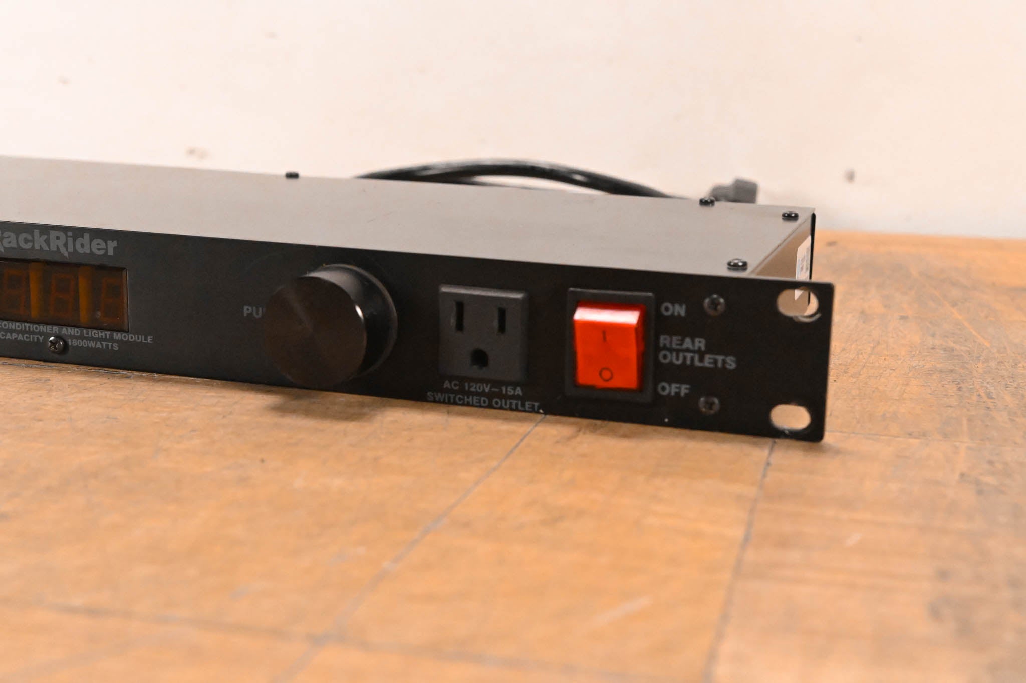 Furman RackRider RR-15PLUS 1RU Power Conditioner w/ Lights + V-Meter