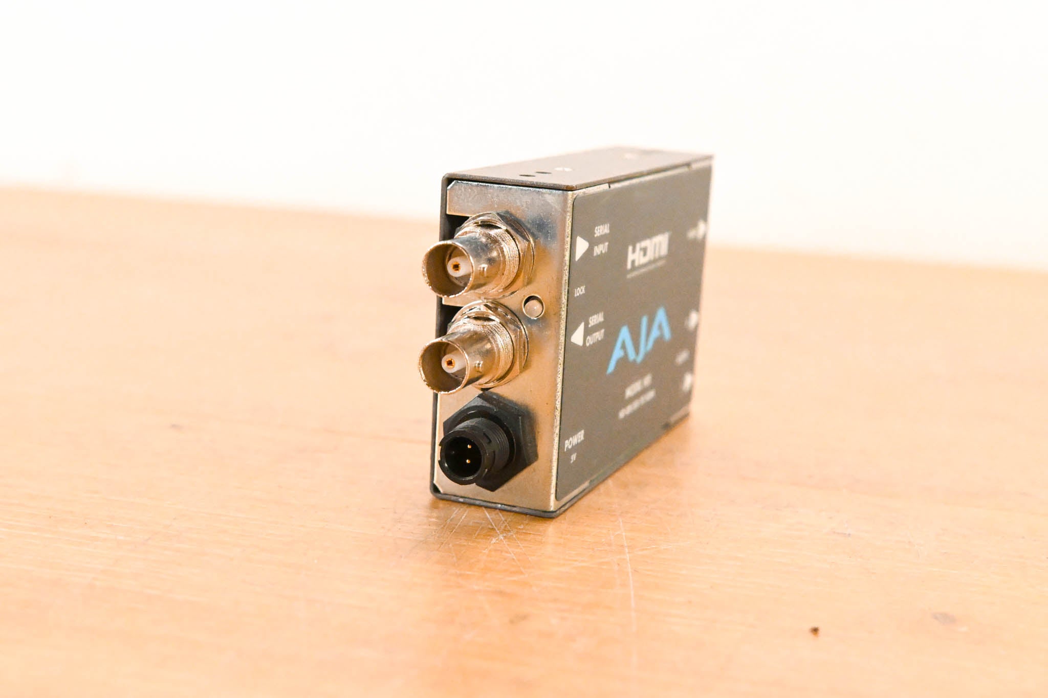 AJA HI5 HD/SD-SDI to HDMI Video and Audio Converter (NO POWER SUPPLY)
