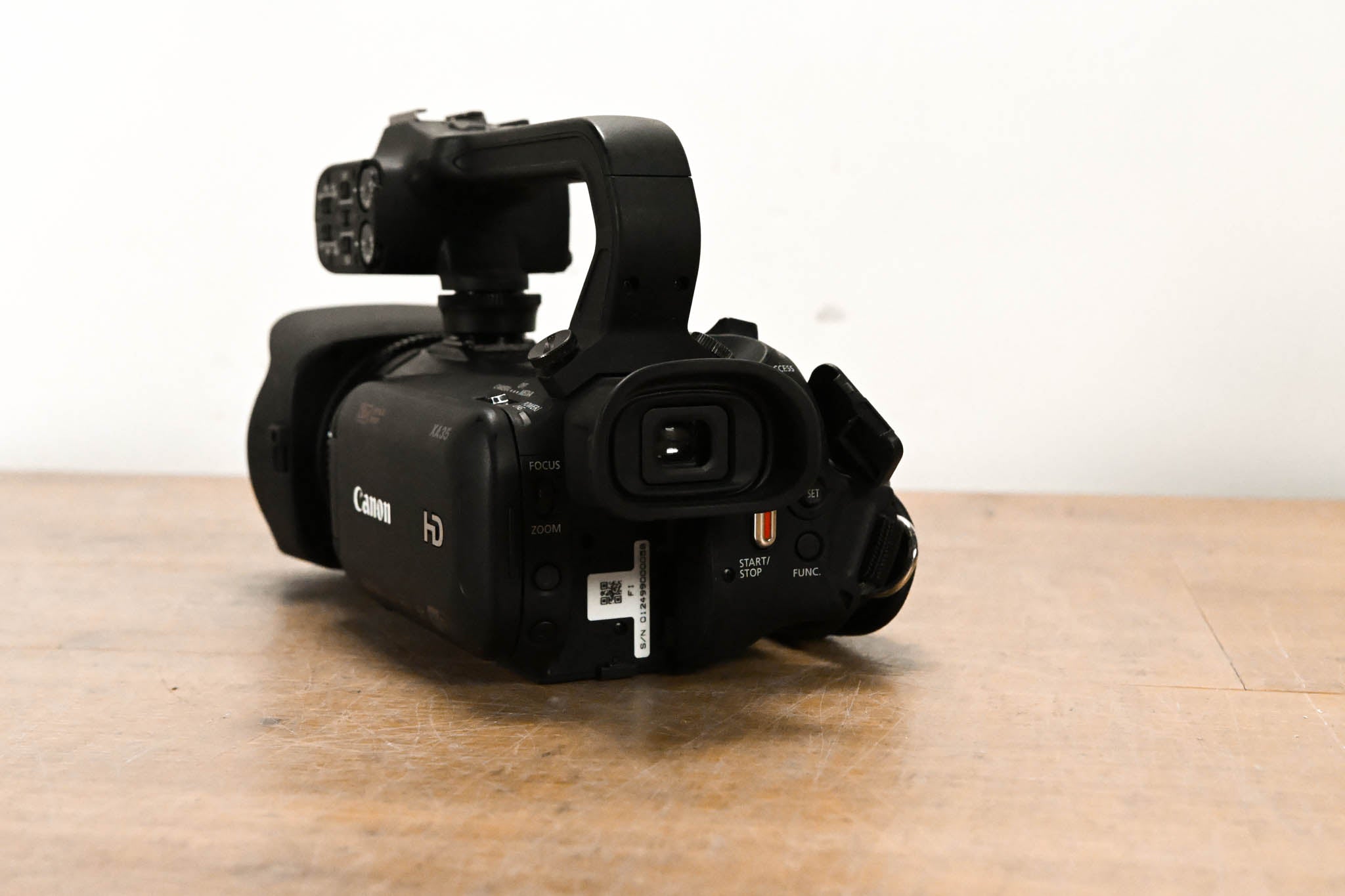 Canon XA35 HD Professional Camcorder w/ XLR Handle & HD/SD-SDI Output