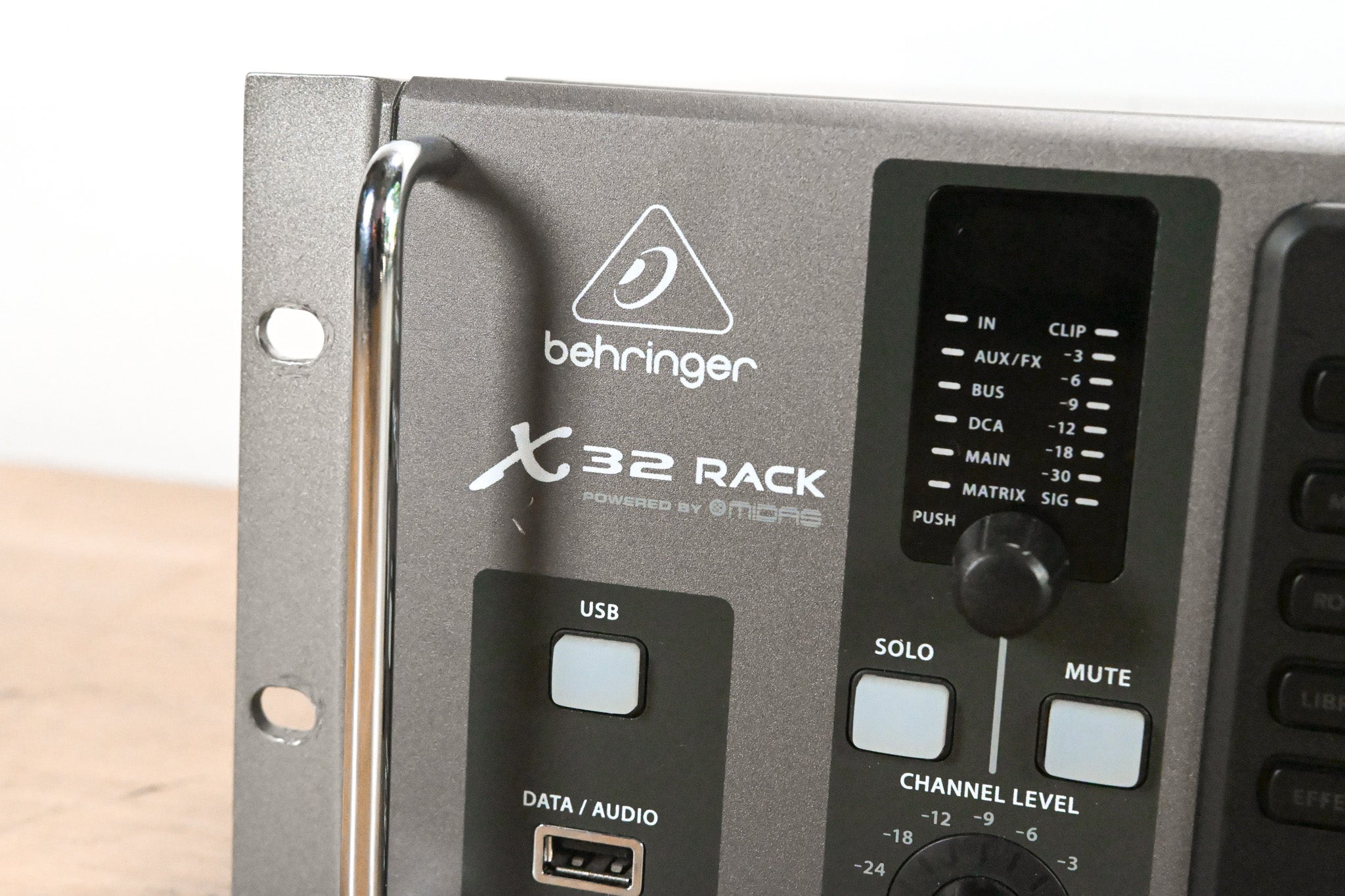 Behringer X32 Rack 40-Channel Rackmount Digital Mixer w/ X-DANTE Card