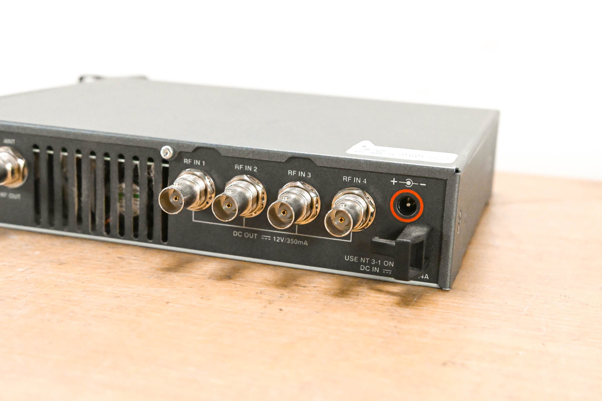 Sennheiser AC 3 Antenna Combiner - 500-870 MHz (NO POWER SUPPLY)