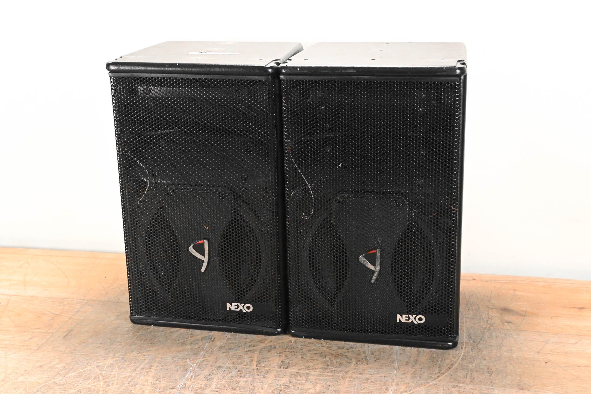 NEXO GEO S805 Compact High-Output Array Module (PAIR)