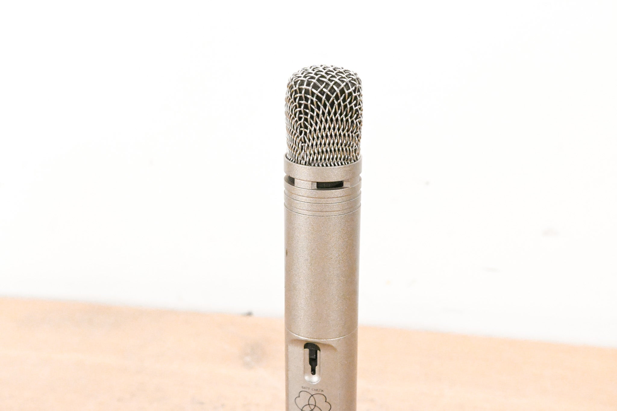 AKG C1000 S Small-Diaphragm Condenser Microphone