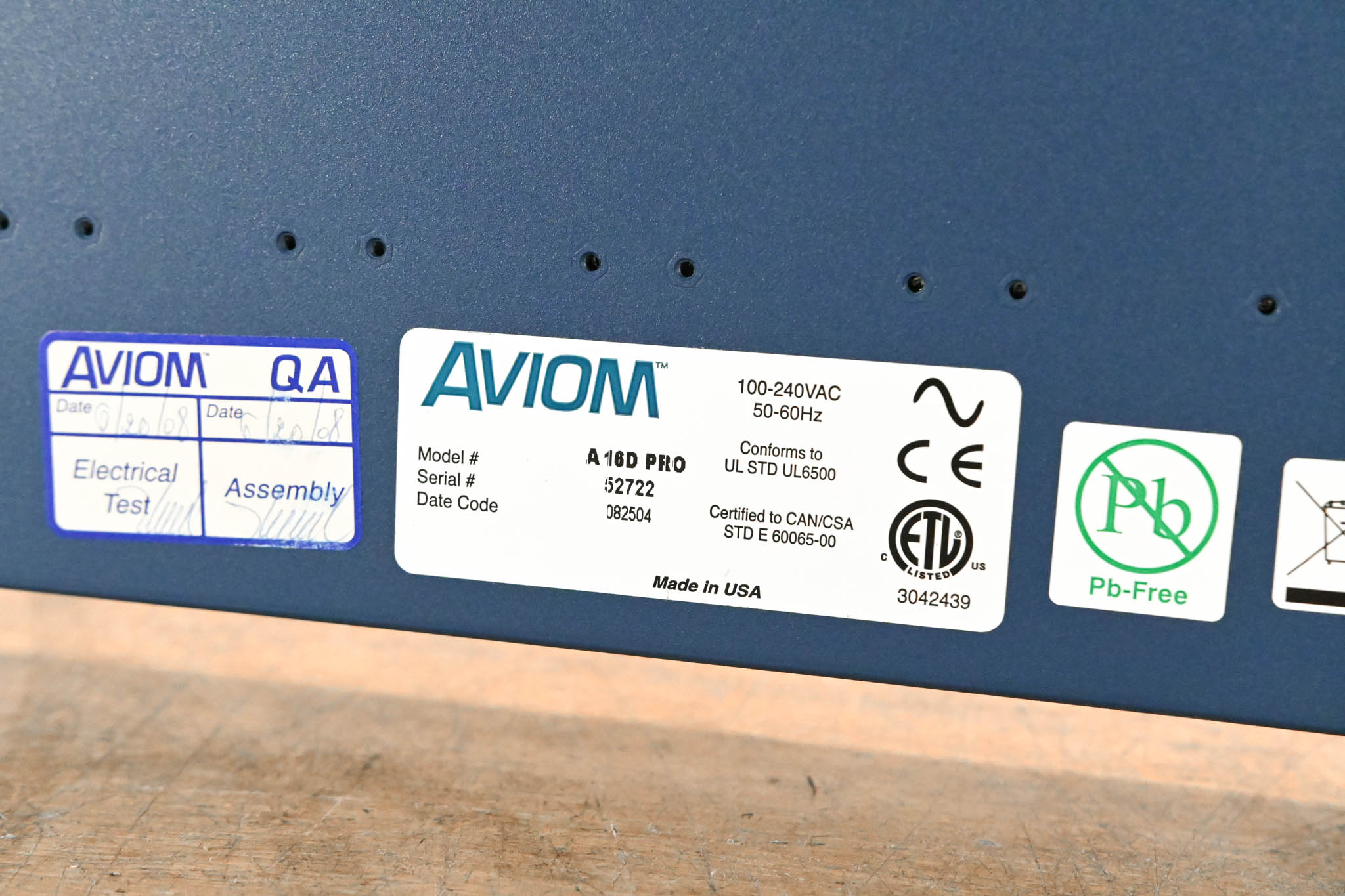 Aviom A-16D Pro A-Net Distributor