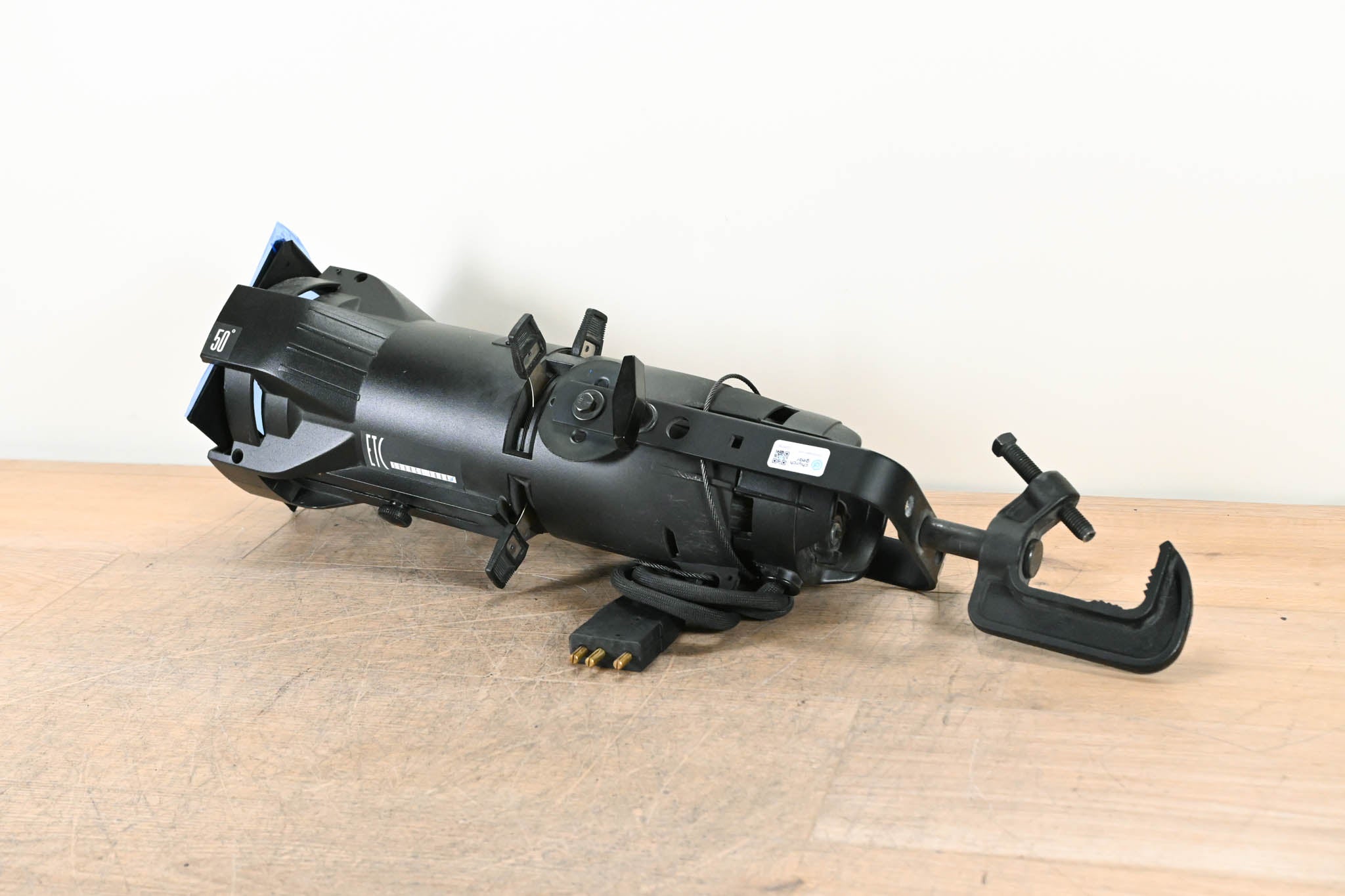 ETC Source Four Jr 50 Degree 575 Ellipsoidal Light