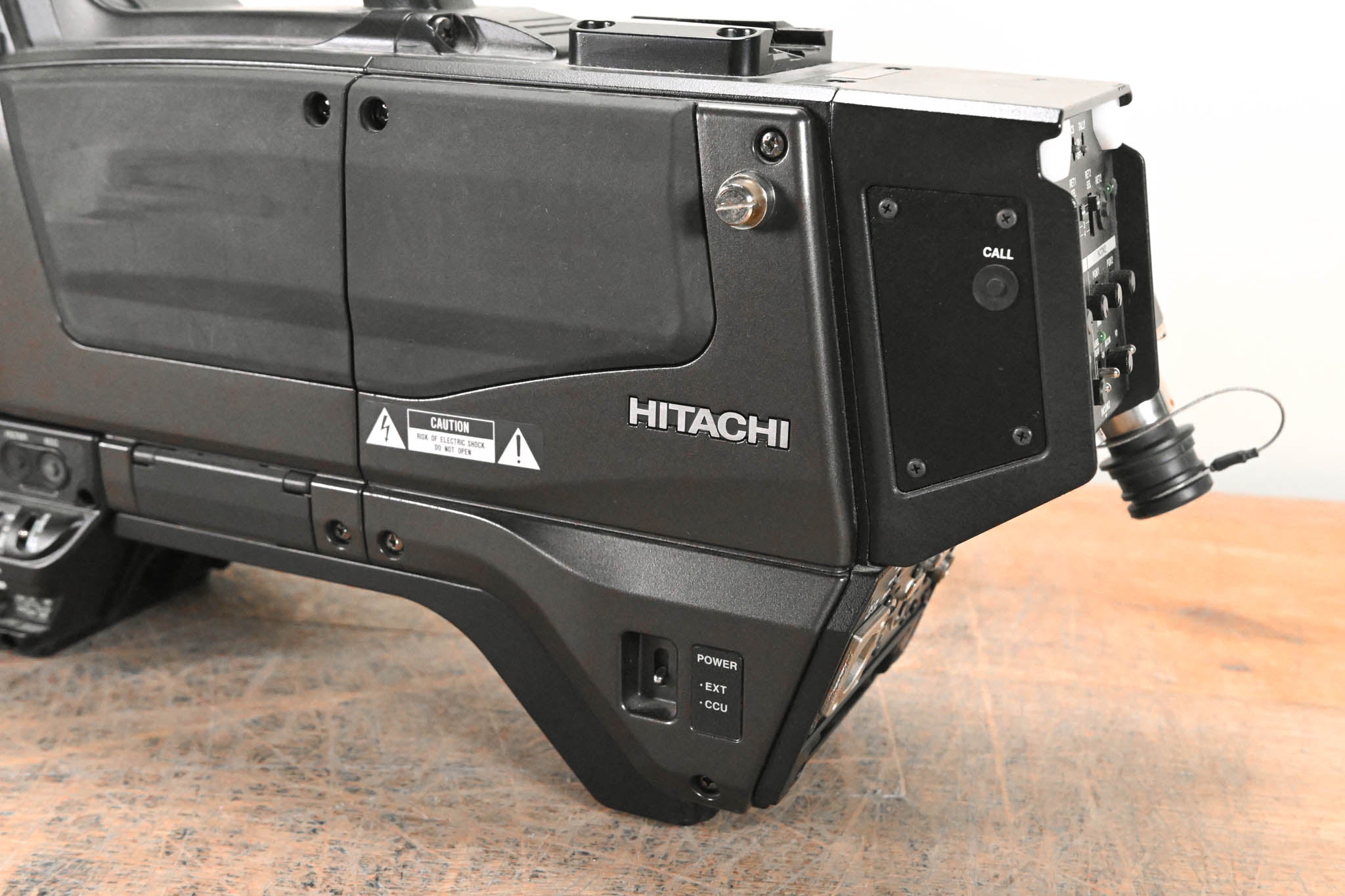 Hitachi Z-HD5000 HDTV Camera with CA-HF1000 Camera Adaptor