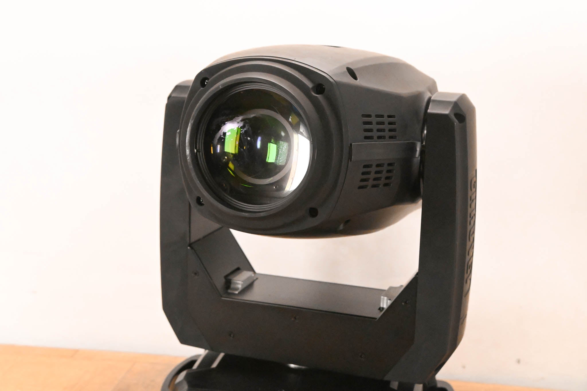 Chauvet Intimidator Hybrid 140SR Moving Head Lighting Fixture