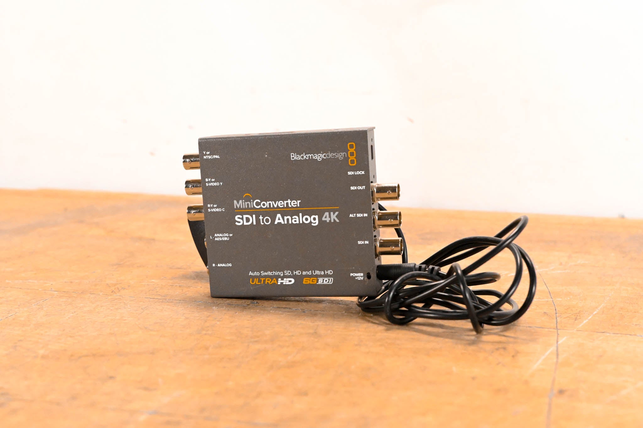 Blackmagic Design Mini Converter SDI to Analog 4K