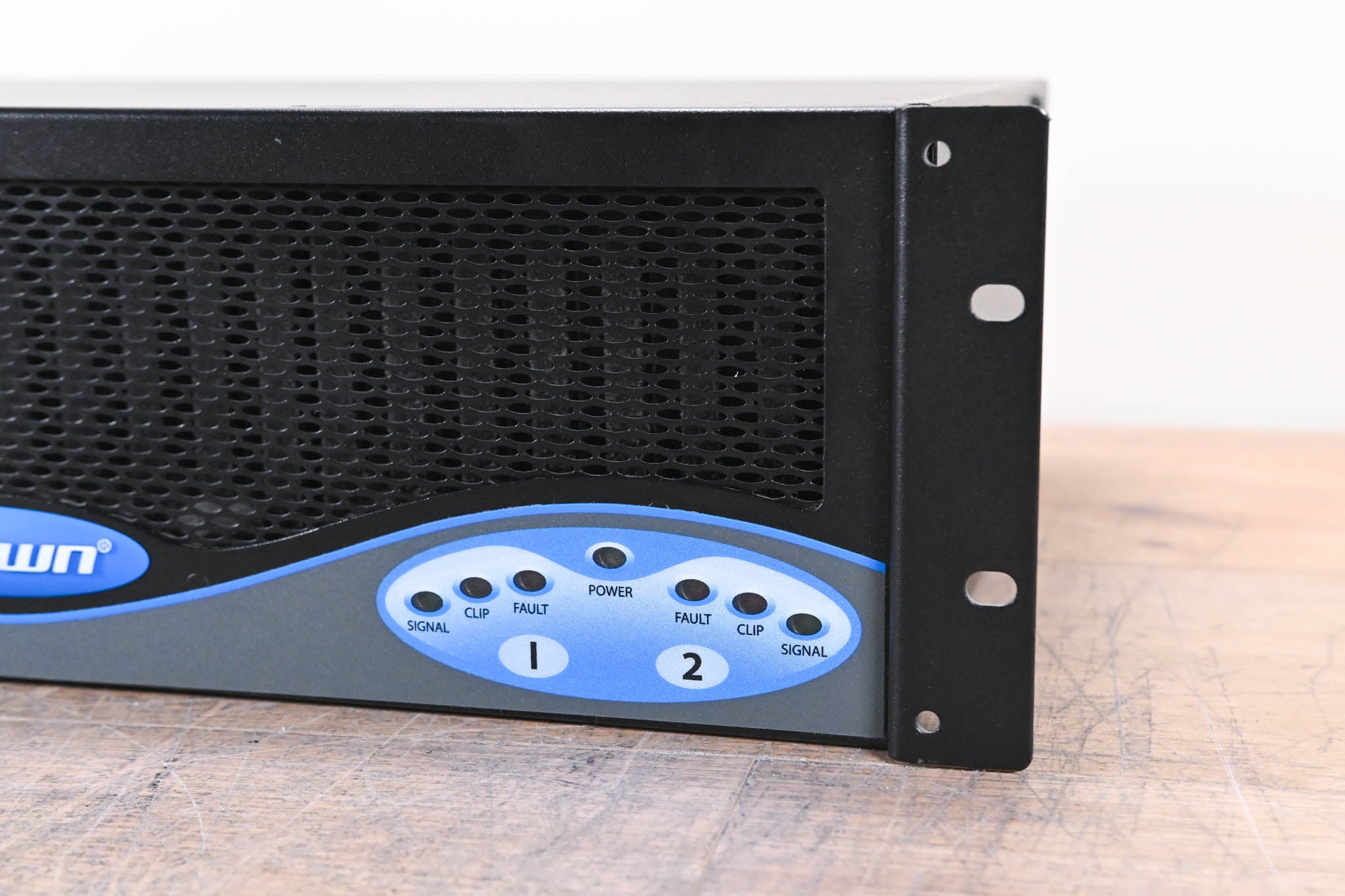 Crown CL2 Contractor Series 2-Channel Power Amplifier