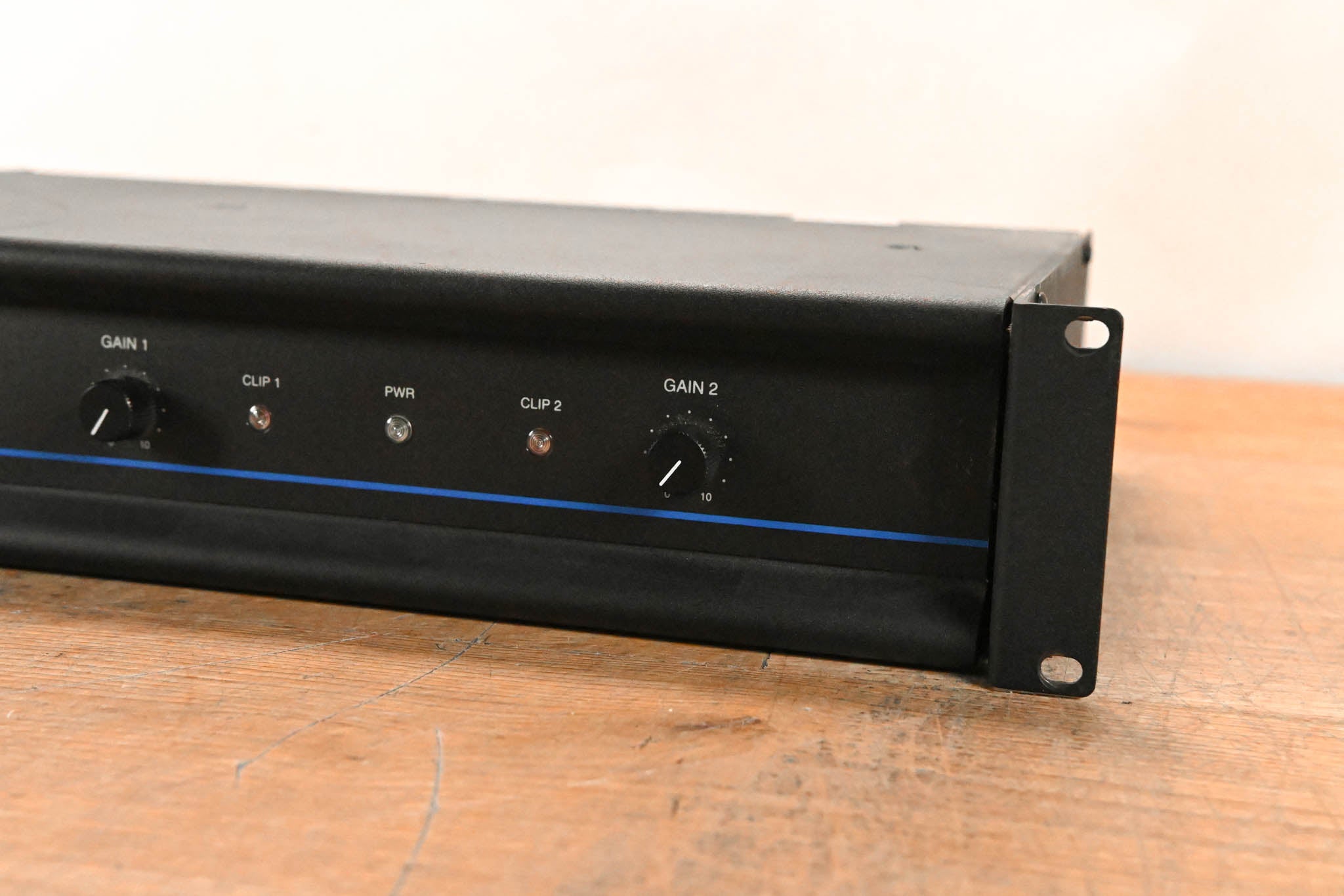 QSC MX 700 2-Channel Power Amplifier