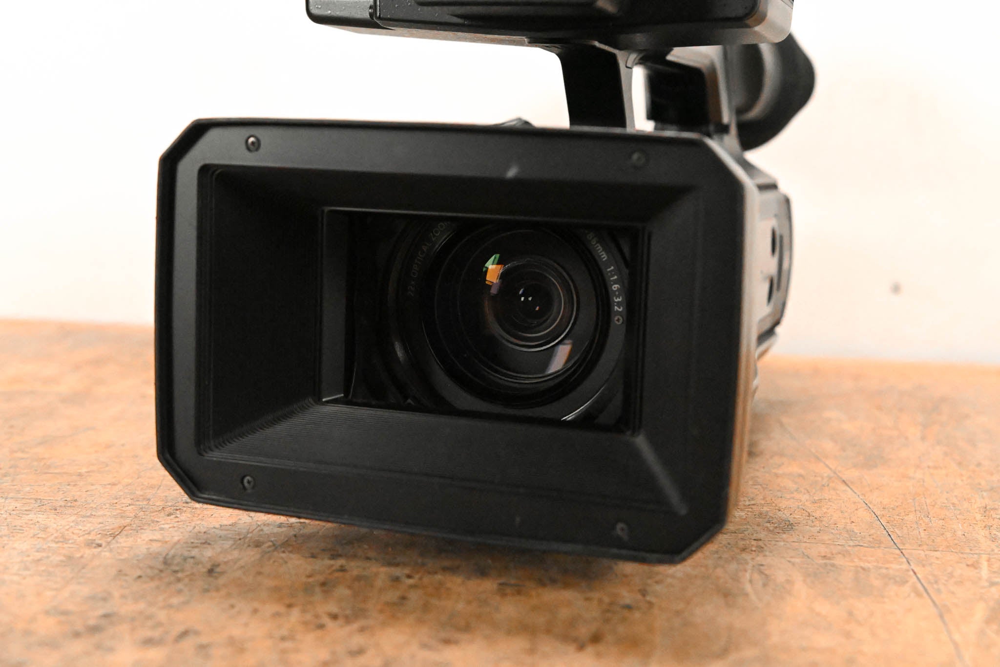 Panasonic AJ-PX270 microP2 AVC-ULTRA Handheld HD Camcorder