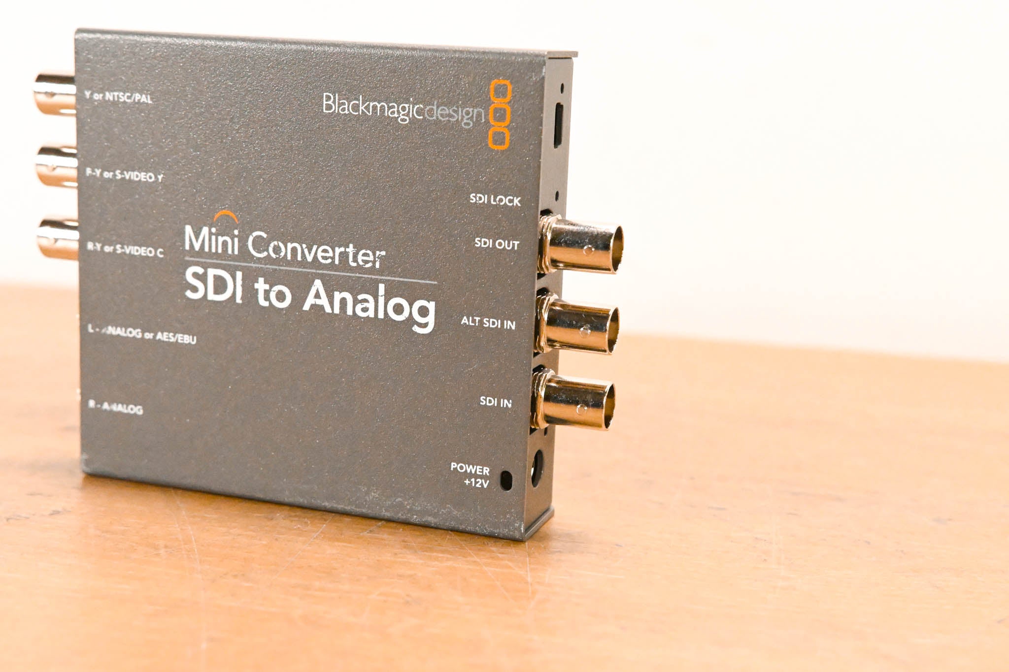 Blackmagic Design Mini Converter SDI to Analog (NO POWER SUPPLY)