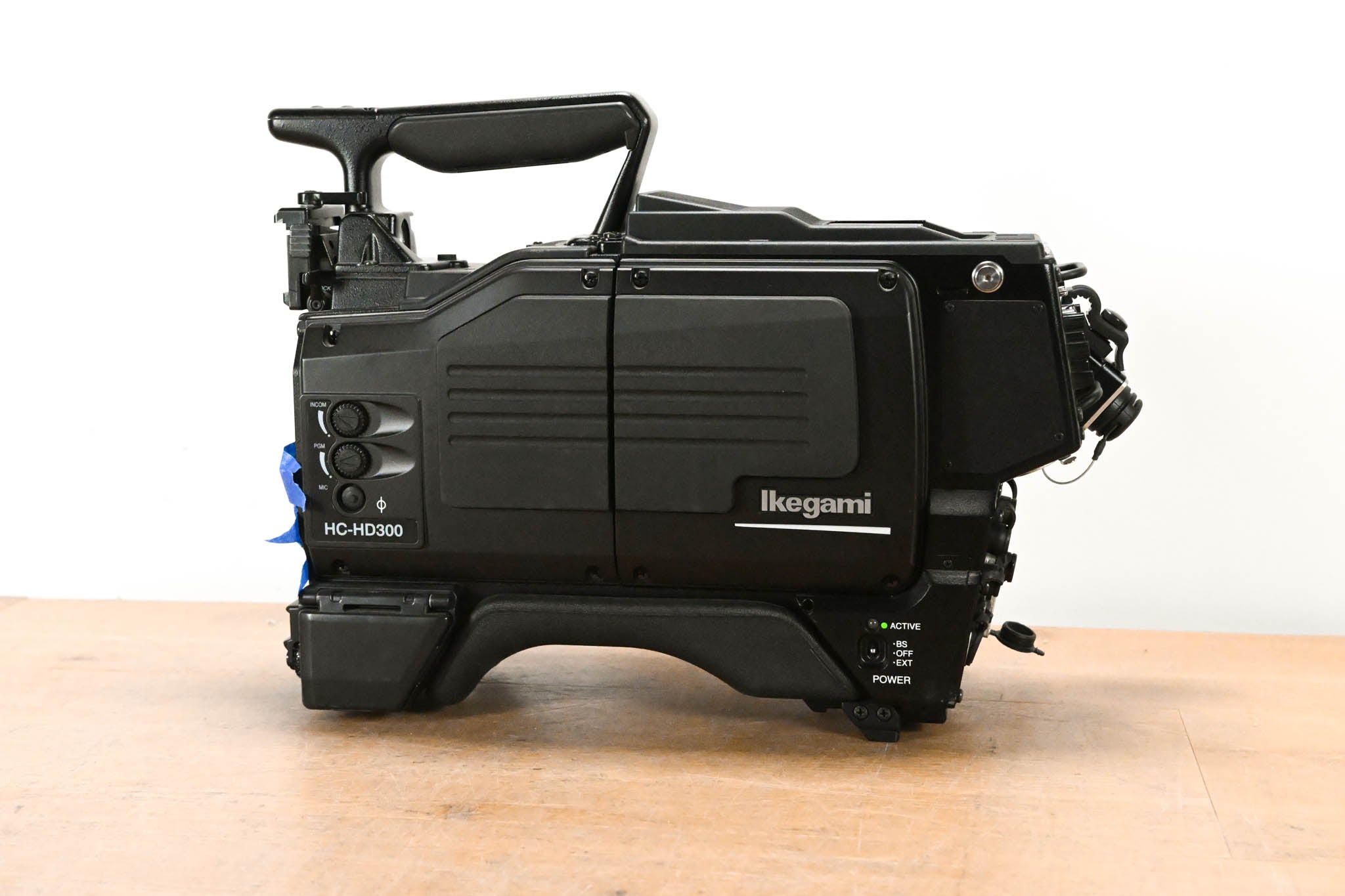 Ikegami HC-HD300 3-CMOS Full HD Camera w/ FA-300 Fiber Adapter