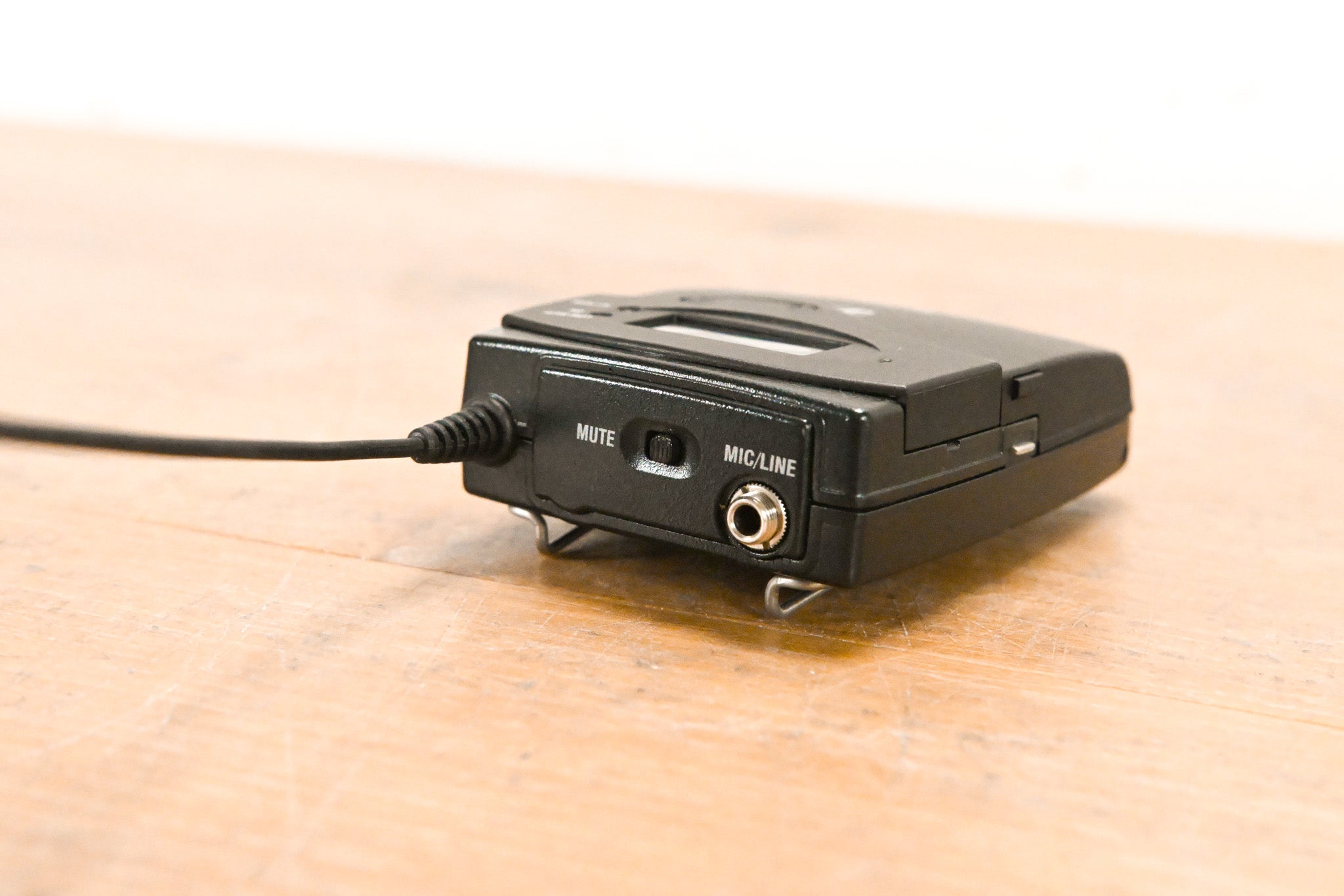 Sennheiser SK 100 G4 Wireless Bodypack Transmitter A Range: 516-558 MHz