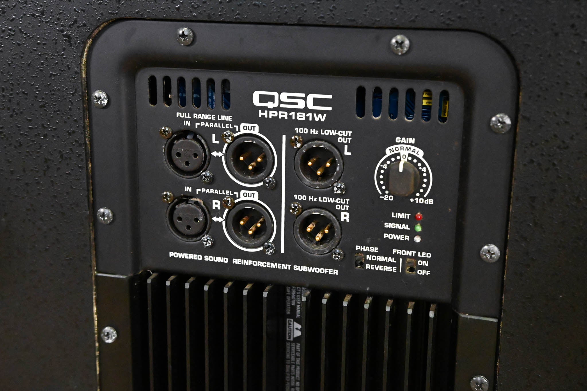 QSC HPR181W 18" Powered Subwoofer