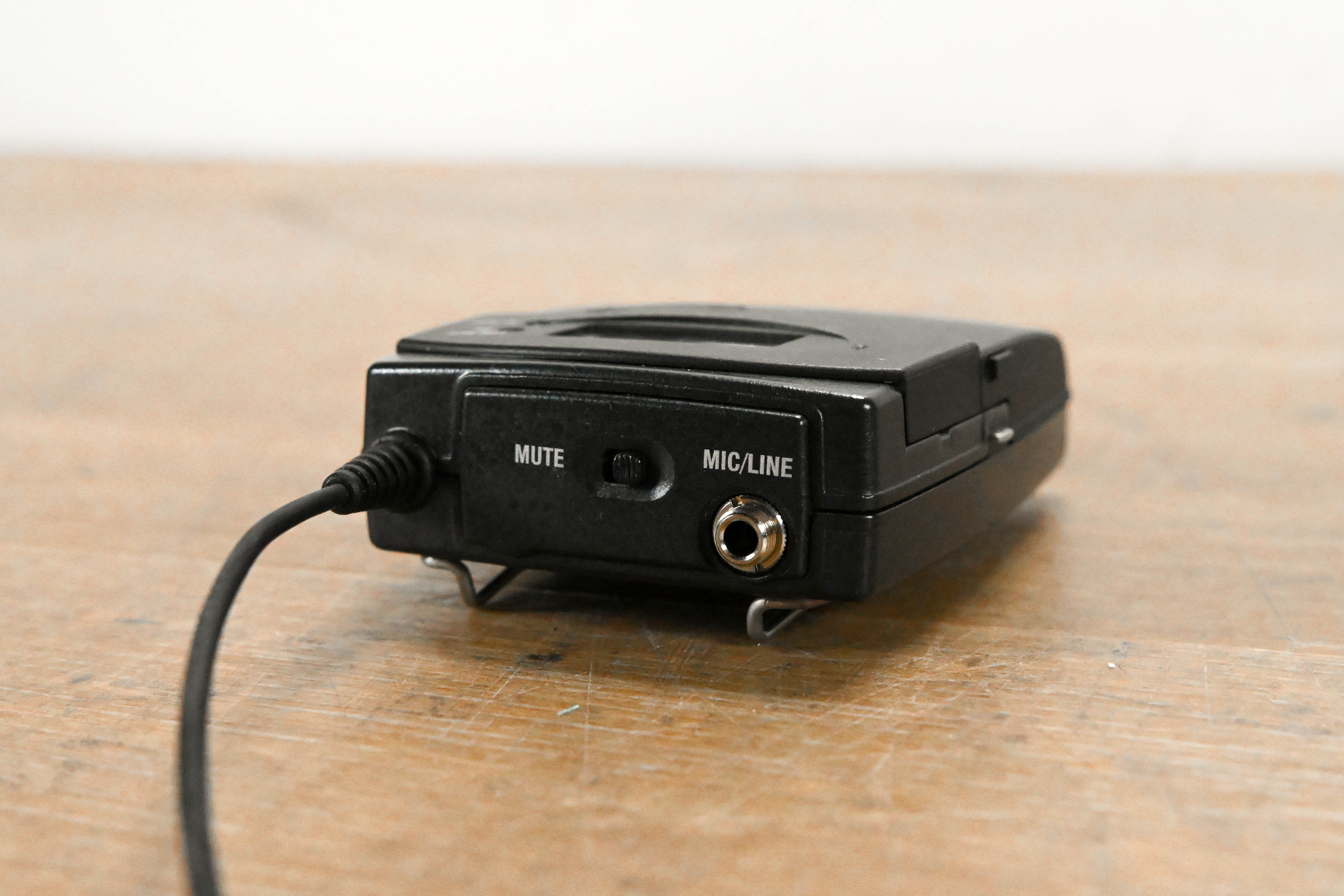 Sennheiser SK 100 G3 Wireless Bodypack Transmitter A Range: 516-558 MHz