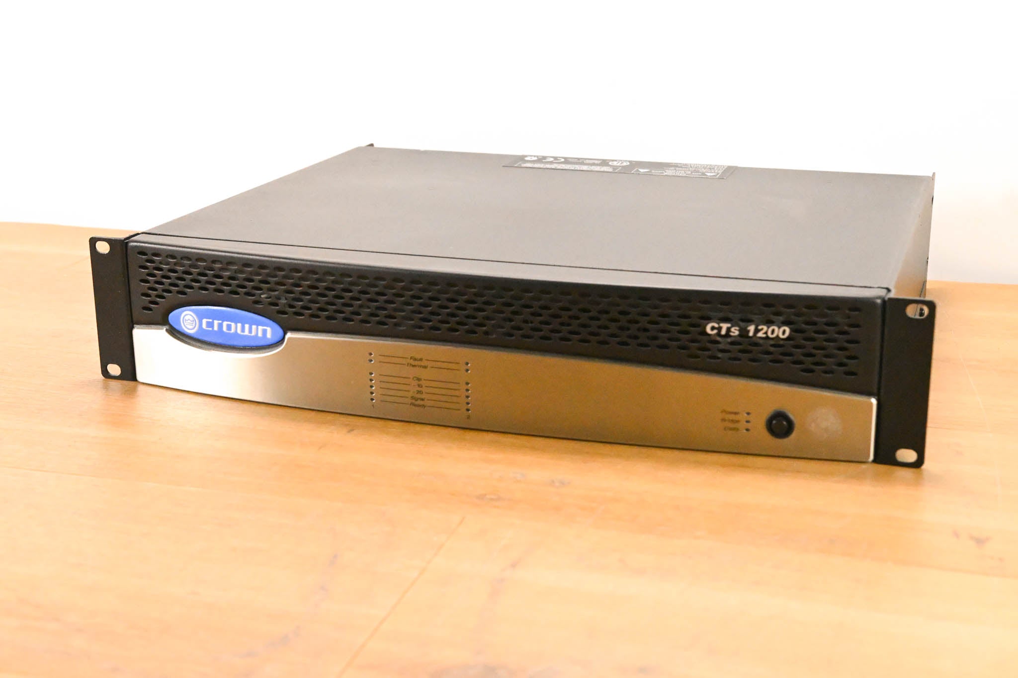 Crown CTs 1200 Two-Channel 600W Power Amplifier