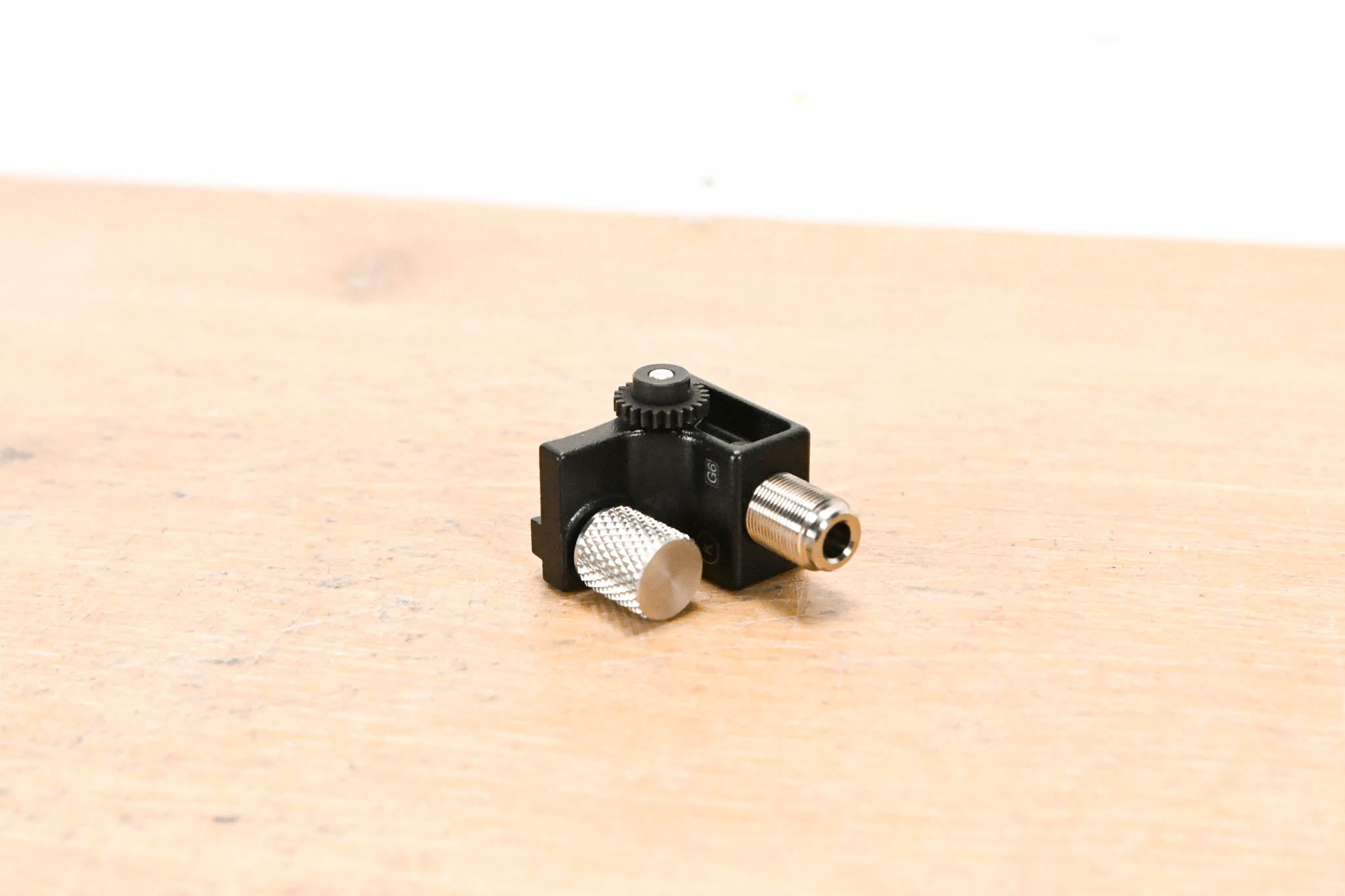 Fujinon FMM-6B Manual Focus Module for Fujinon ENG/EFP Lenses