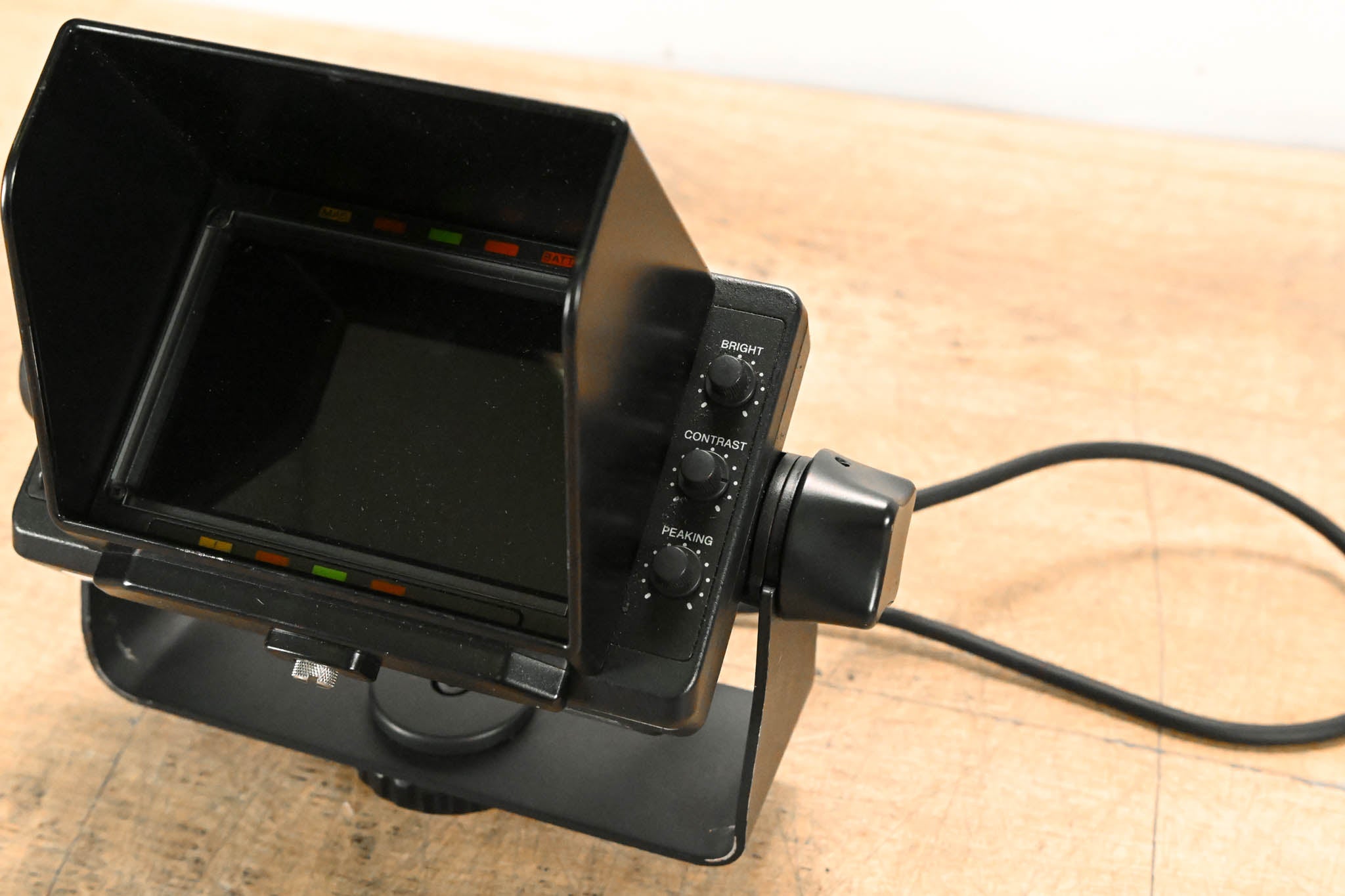 Sony DXF-C50WA 5-inch LCD Color Viewfinder for HXC-D70 SD/HD Camera