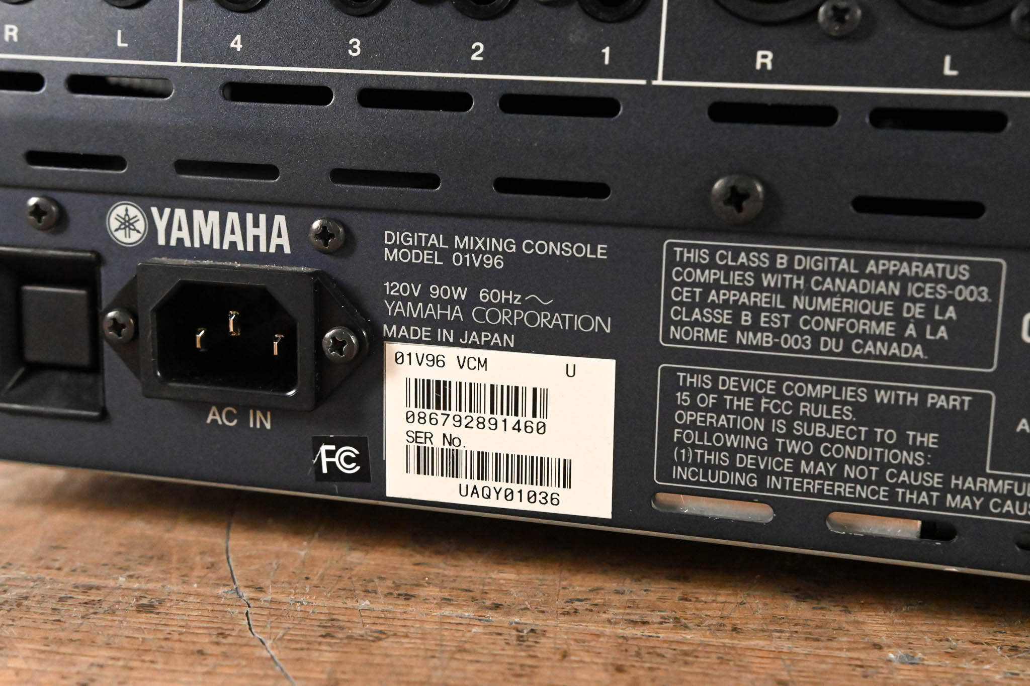 Yamaha 01V96 24-Bit/96k Digital Recording Mixer