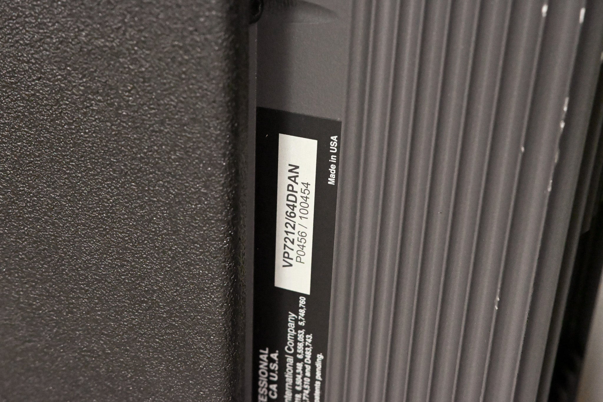 JBL VP7212/64DPAN Powered 12-inch Integrated Loudspeaker (PAIR)