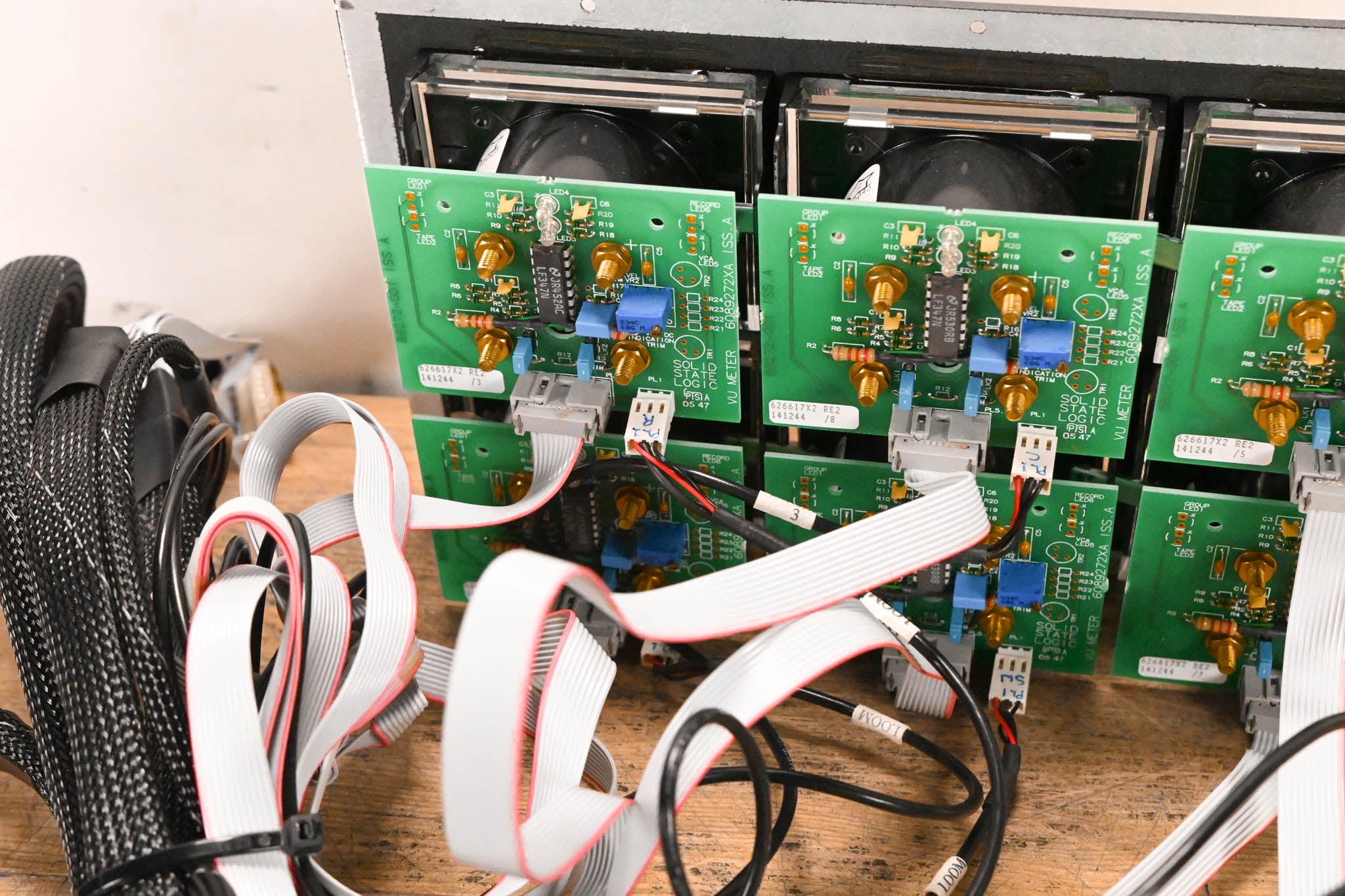 Solid State Logic SSL 5.1 Surround VU Meter Panel w/ Cables