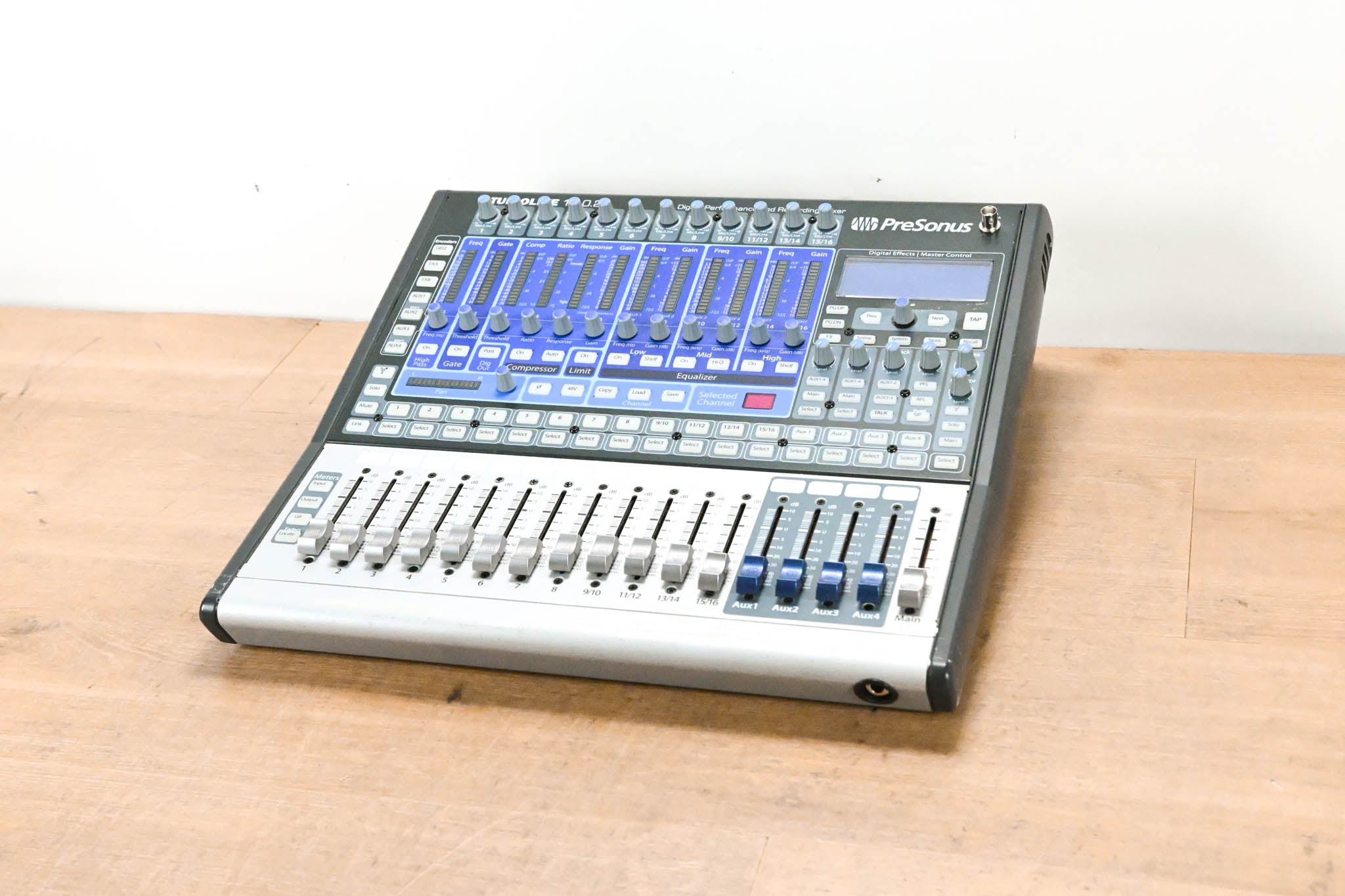 PreSonus StudioLive 16.0.2 16-Channel Digital Mixer