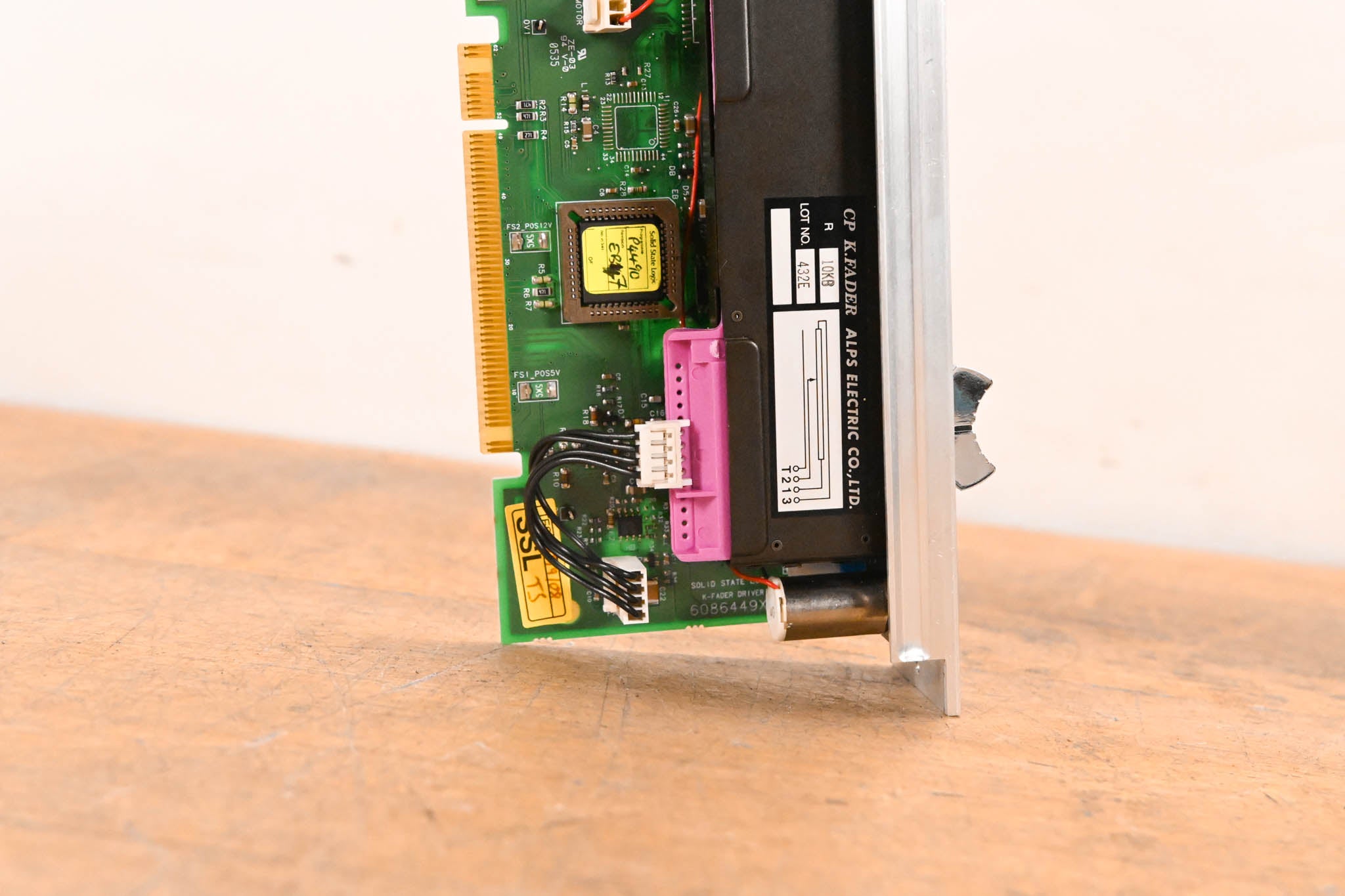 Solid State Logic C300 HD Motorized Fader Module – ALPS K-Fader Assembly