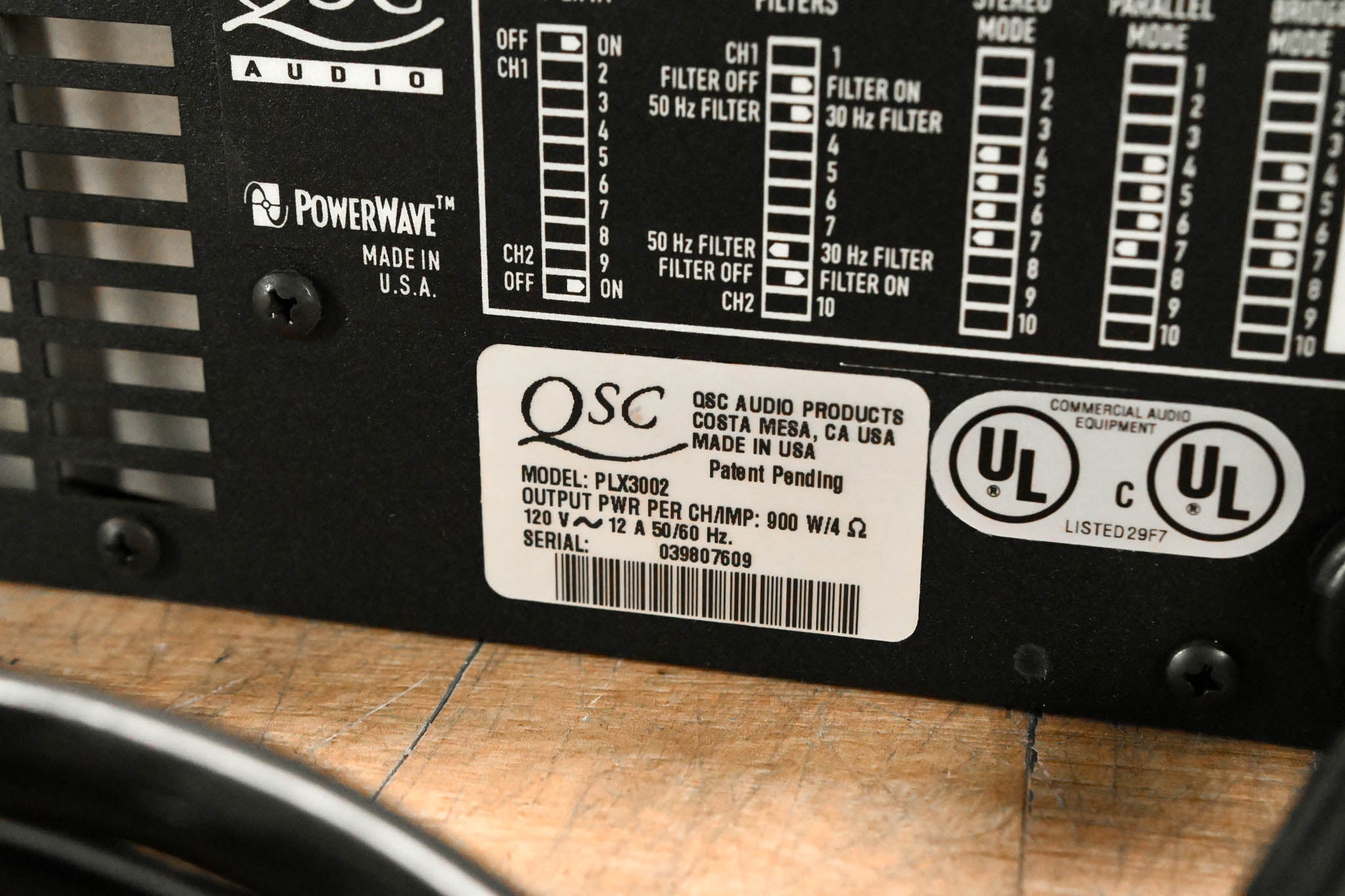 QSC PLX3002 2-Channel Power Amplifier