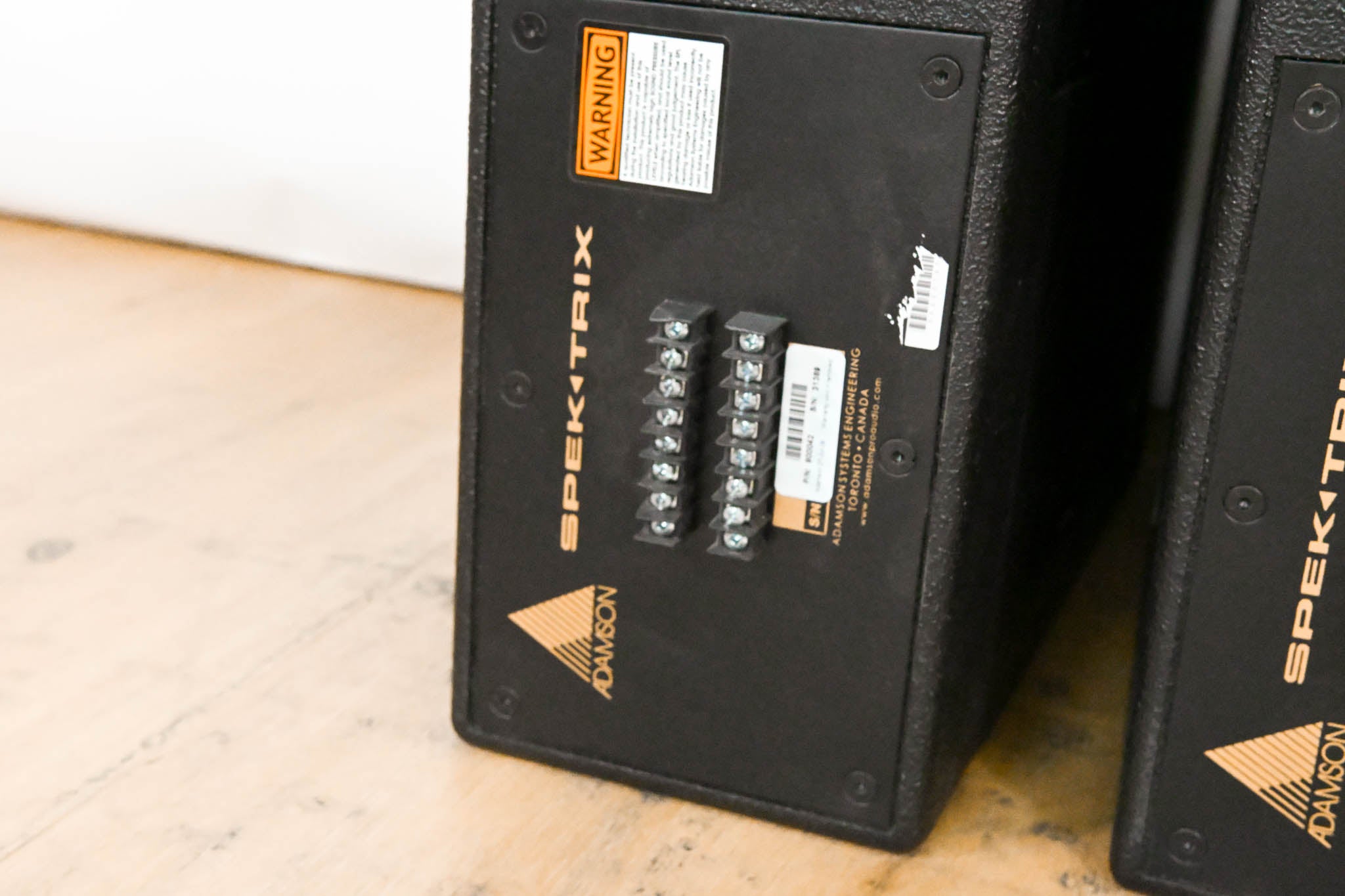 Adamson SpekTrix 3-Way Full Range Line Array Loudspeaker (PAIR)