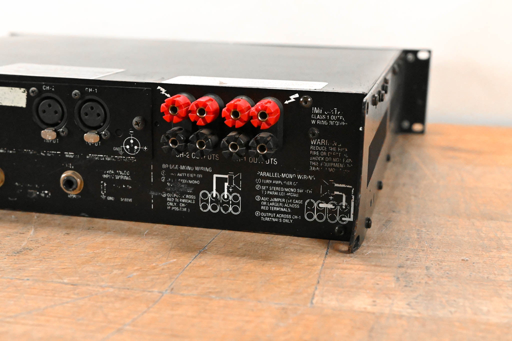 Crown Macro-Tech 3600VZ 2-Channel Power Amplifier