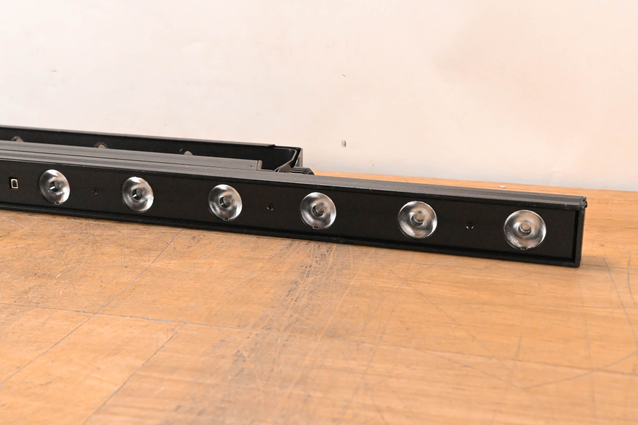 Chauvet COLORband T3USB Linear RGB Wash Light