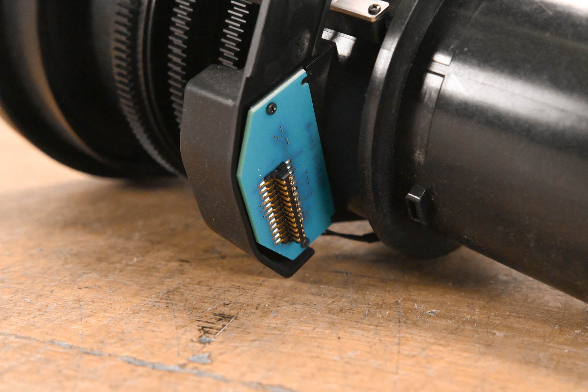 Epson ELPLU03 Wide Short Throw Zoom Lens #1