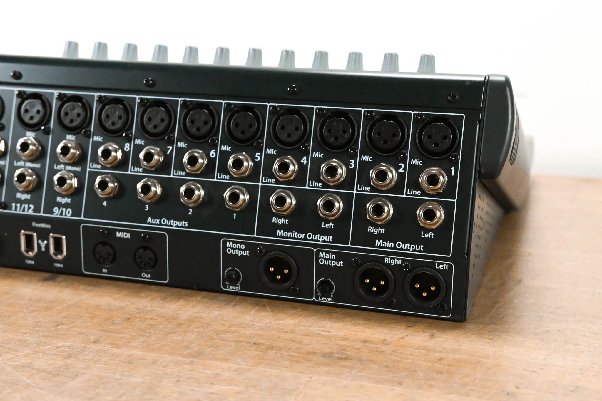 PreSonus StudioLive 16.0.2 16-Channel Digital Mixer
